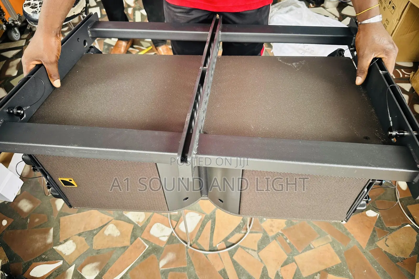 Kara 12 Inches Line Array Speaker
