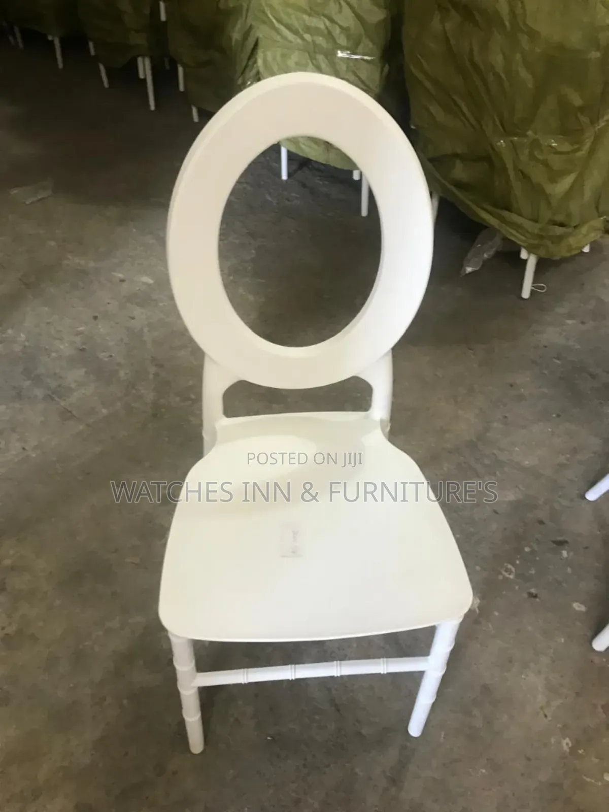 White Party / Event Chair ( Chivari/ Tiffany )