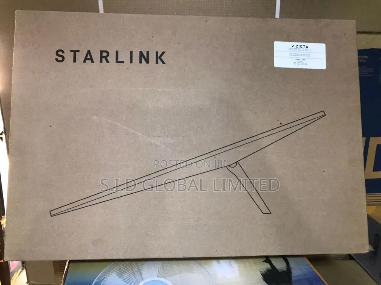 Starlink Gen 3 Redesigned Router With Tri-Band Radio.