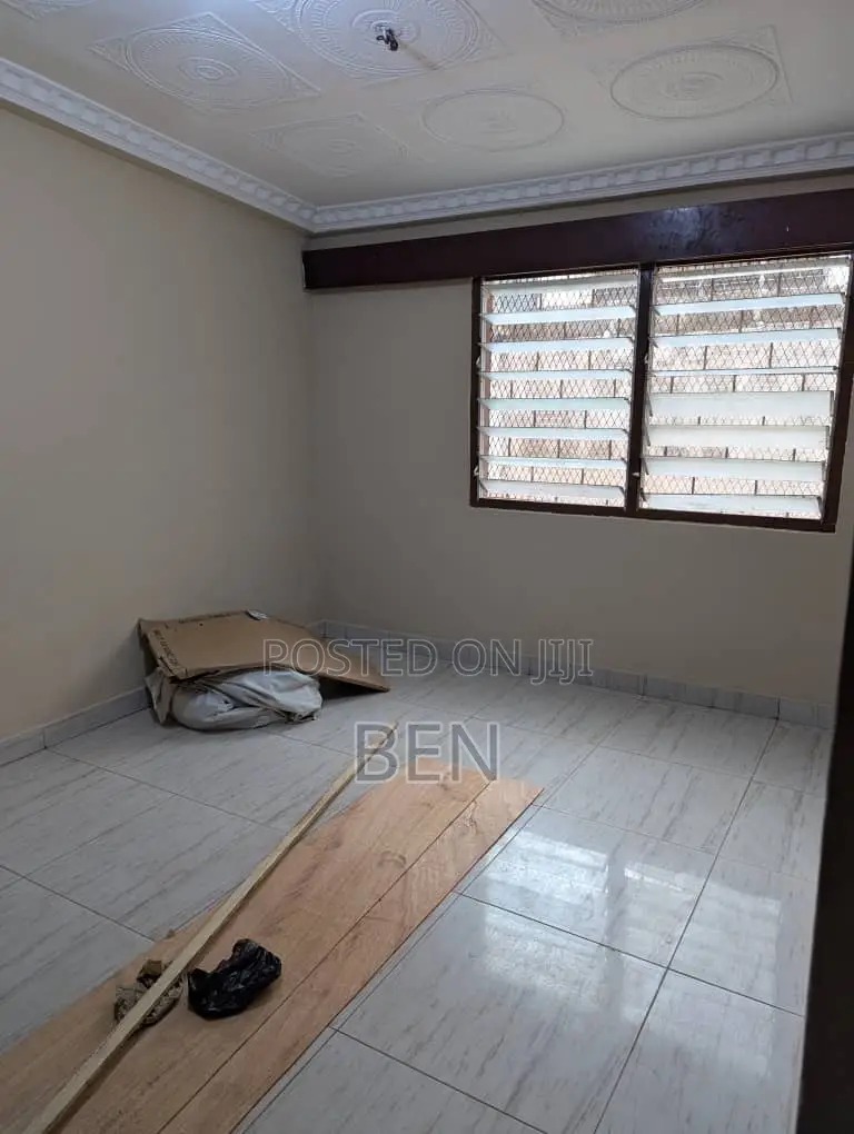 3bdrm House in Achimota Mile 7 for rent