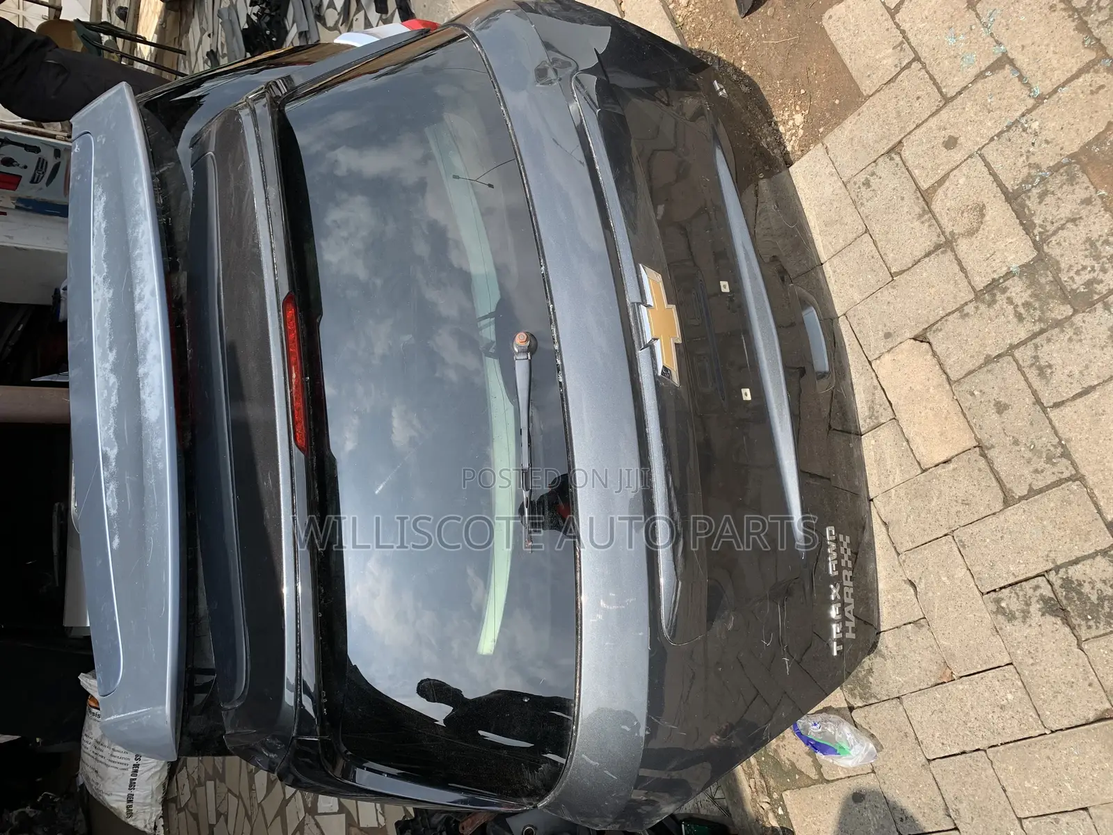 Chevy Trax 17 Tailgate