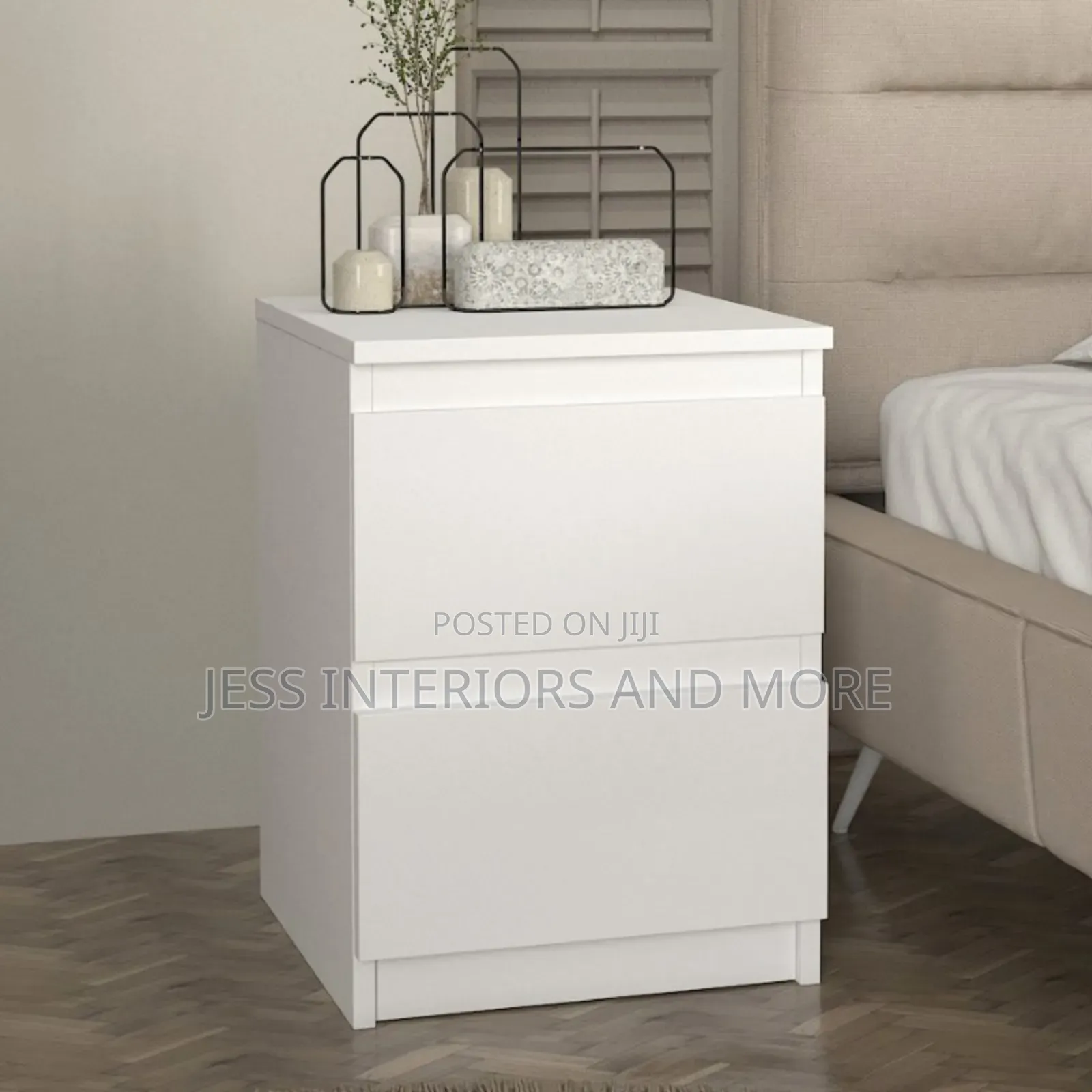 Bedside Table (Oikiture)