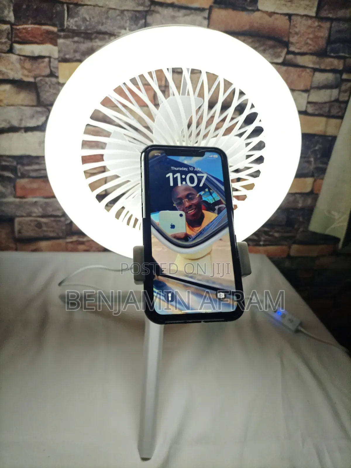 Direct Air Lamp And Tripod