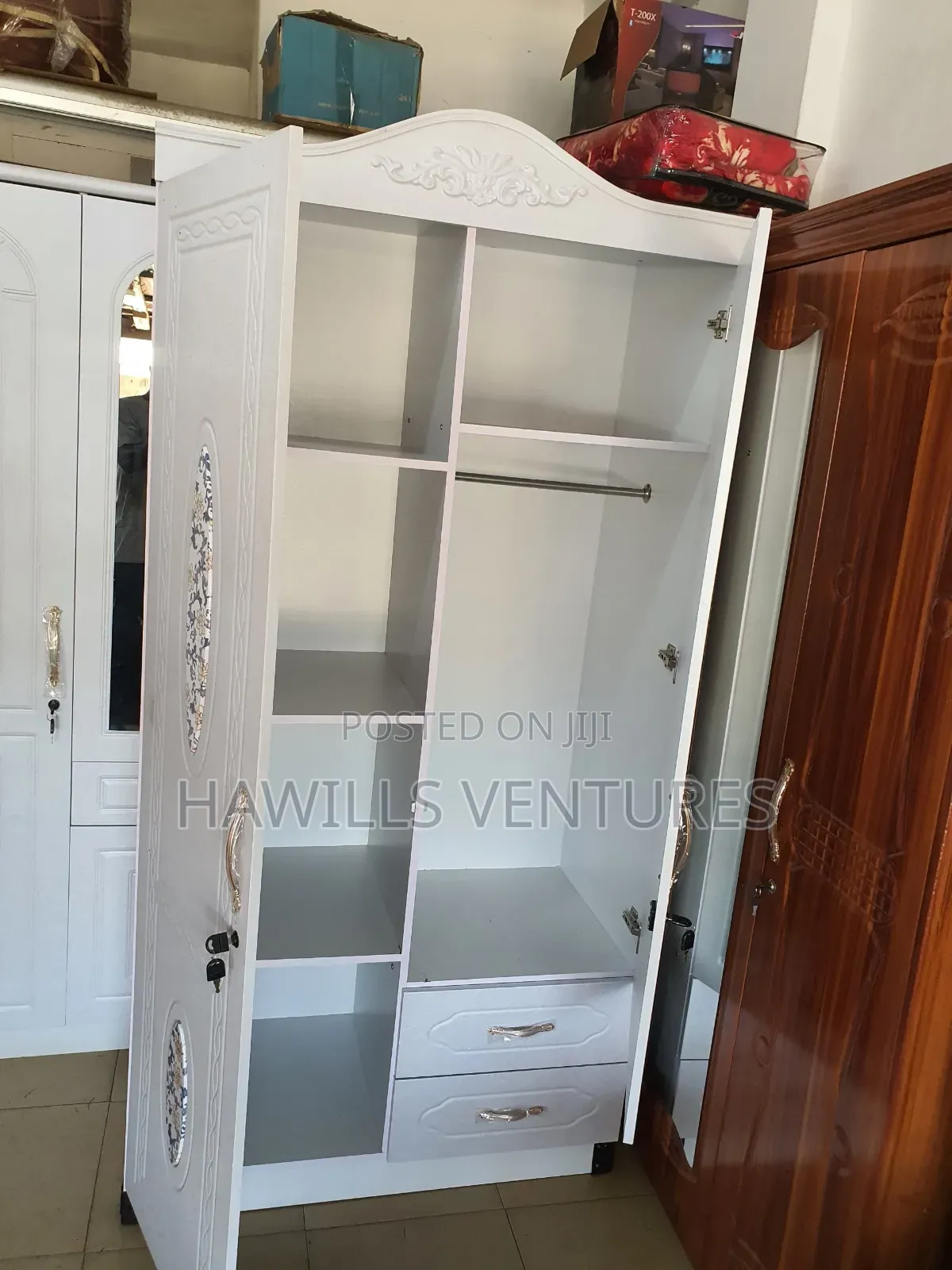 2 in 1 Beautiful Wardrobe