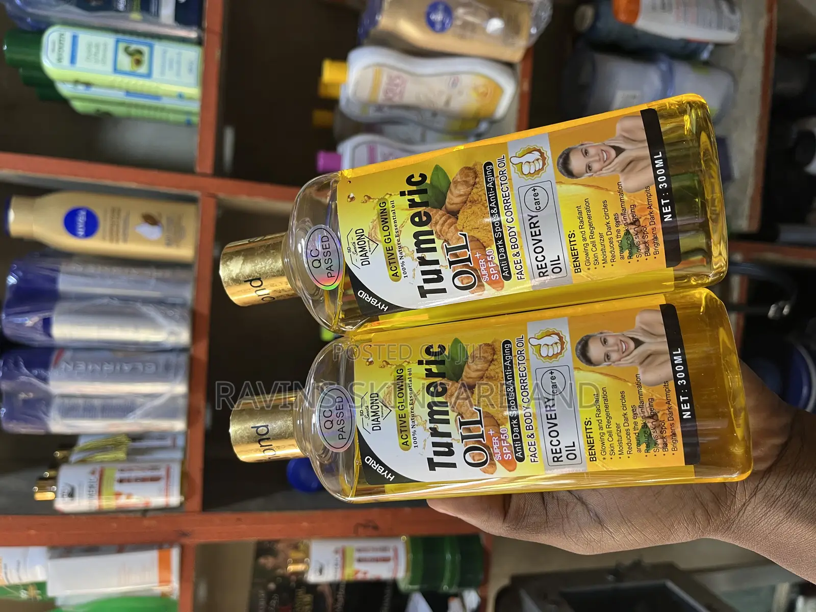 Argan Oil And Tumeric Oil