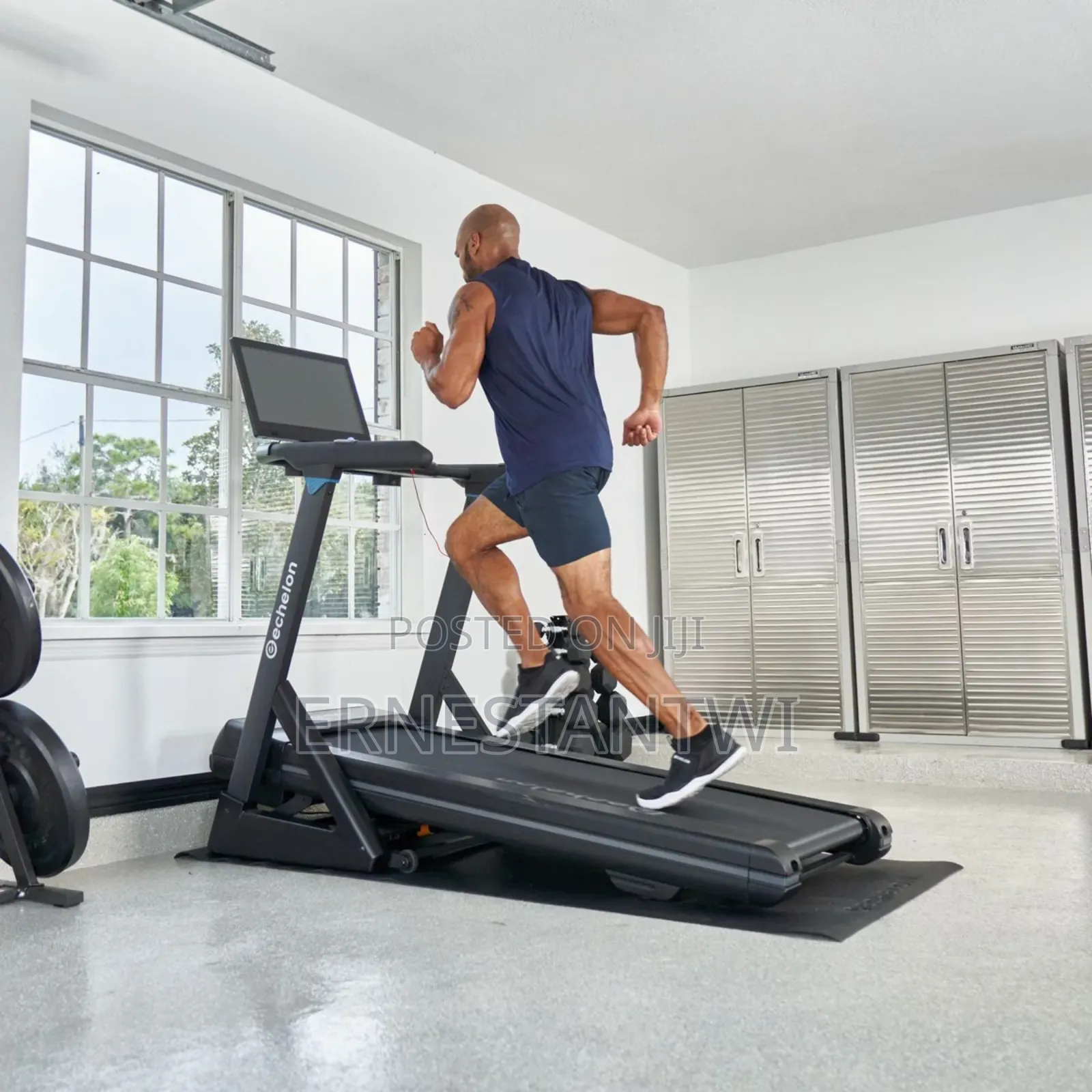 Fully Digital Echelon Treadmill With a Wide Screen From Uk