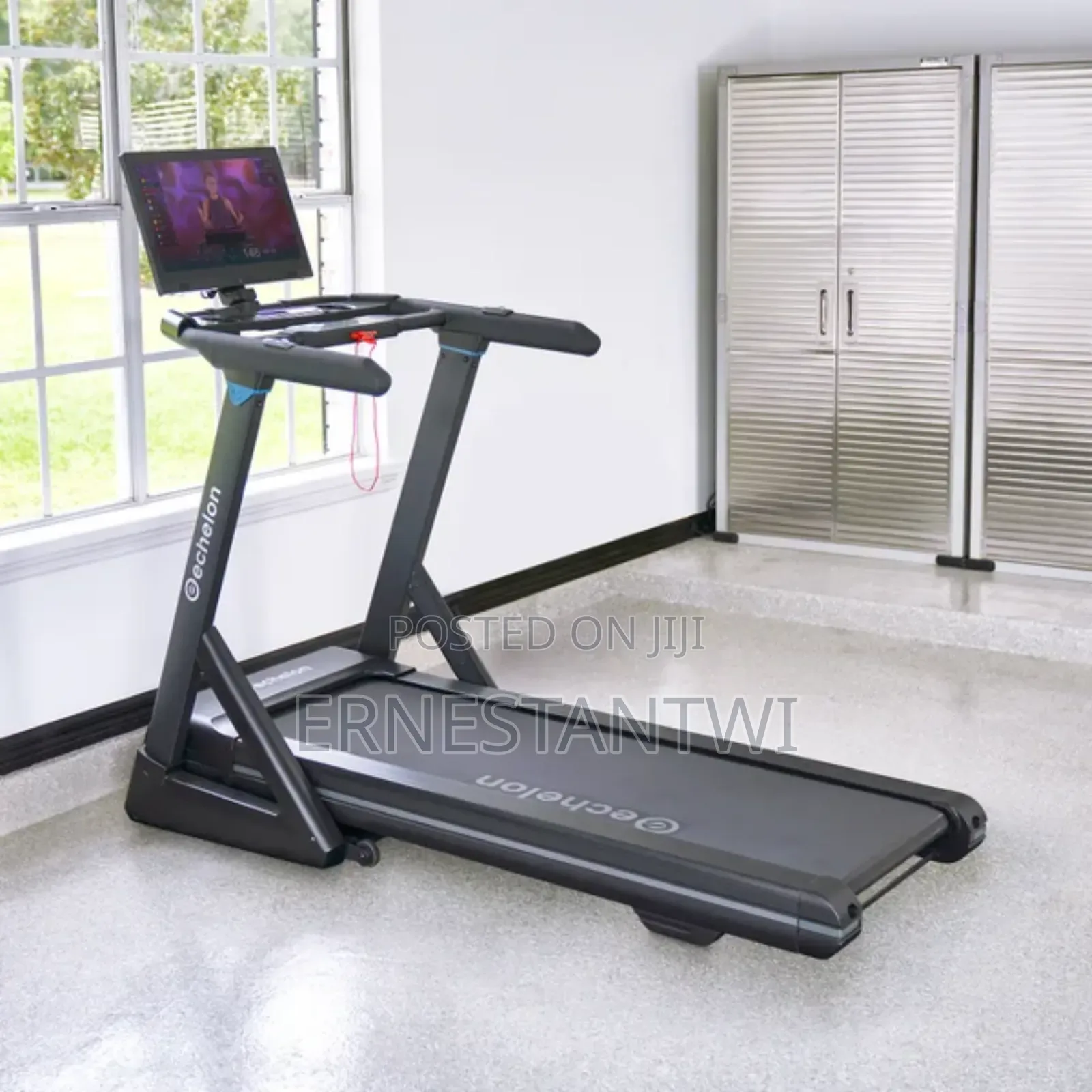Fully Digital Echelon Treadmill With a Wide Screen From Uk