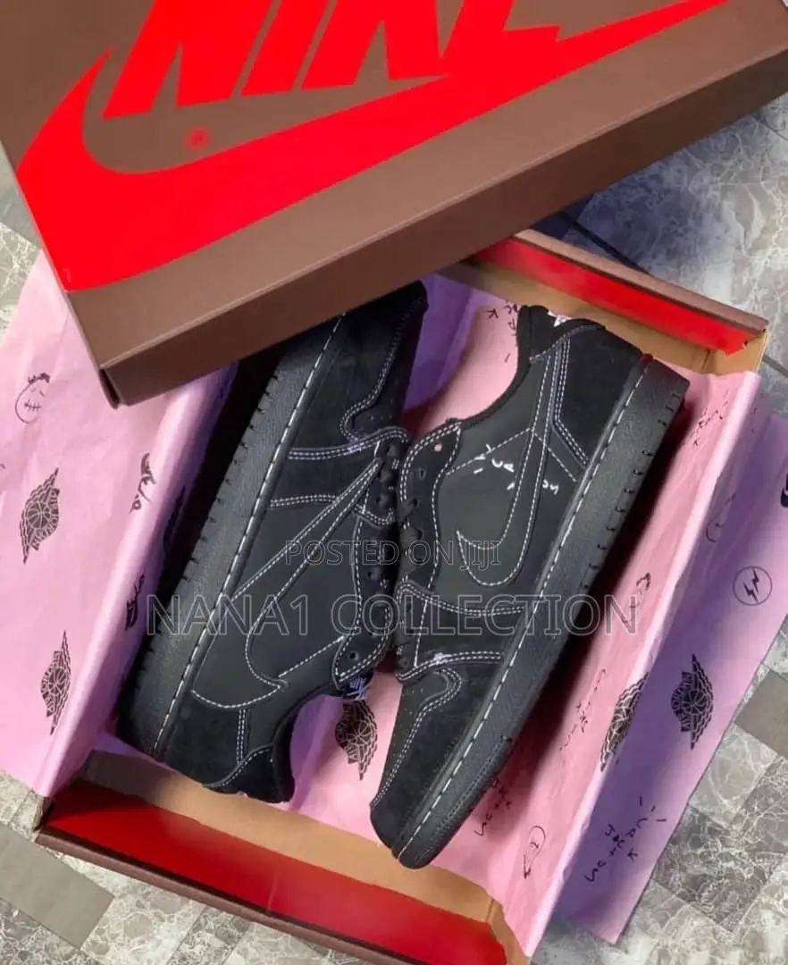 Nike X Travis Scott