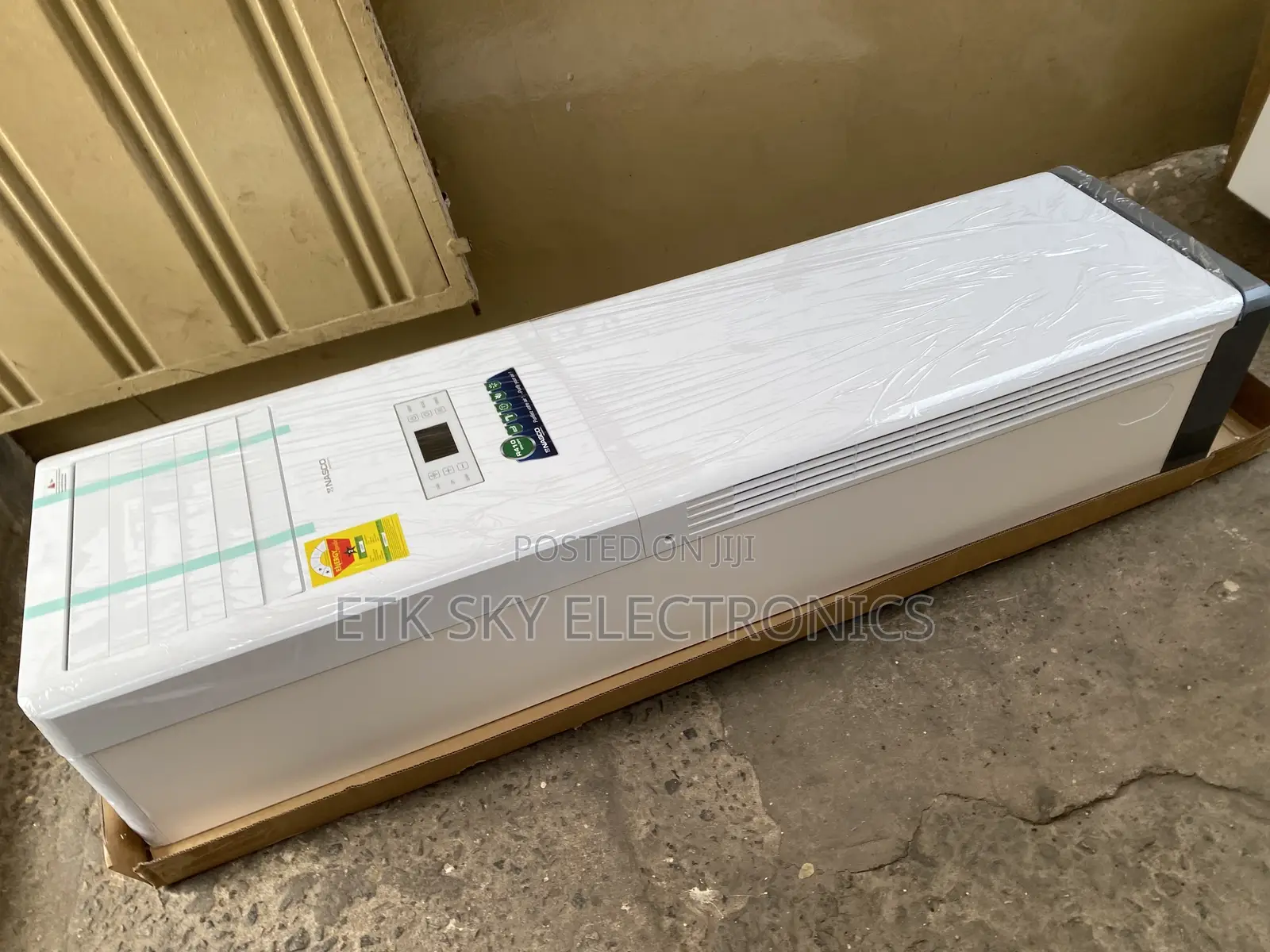 Headlight Nasco 2.5hp Floor Standing Ac R410 Gas