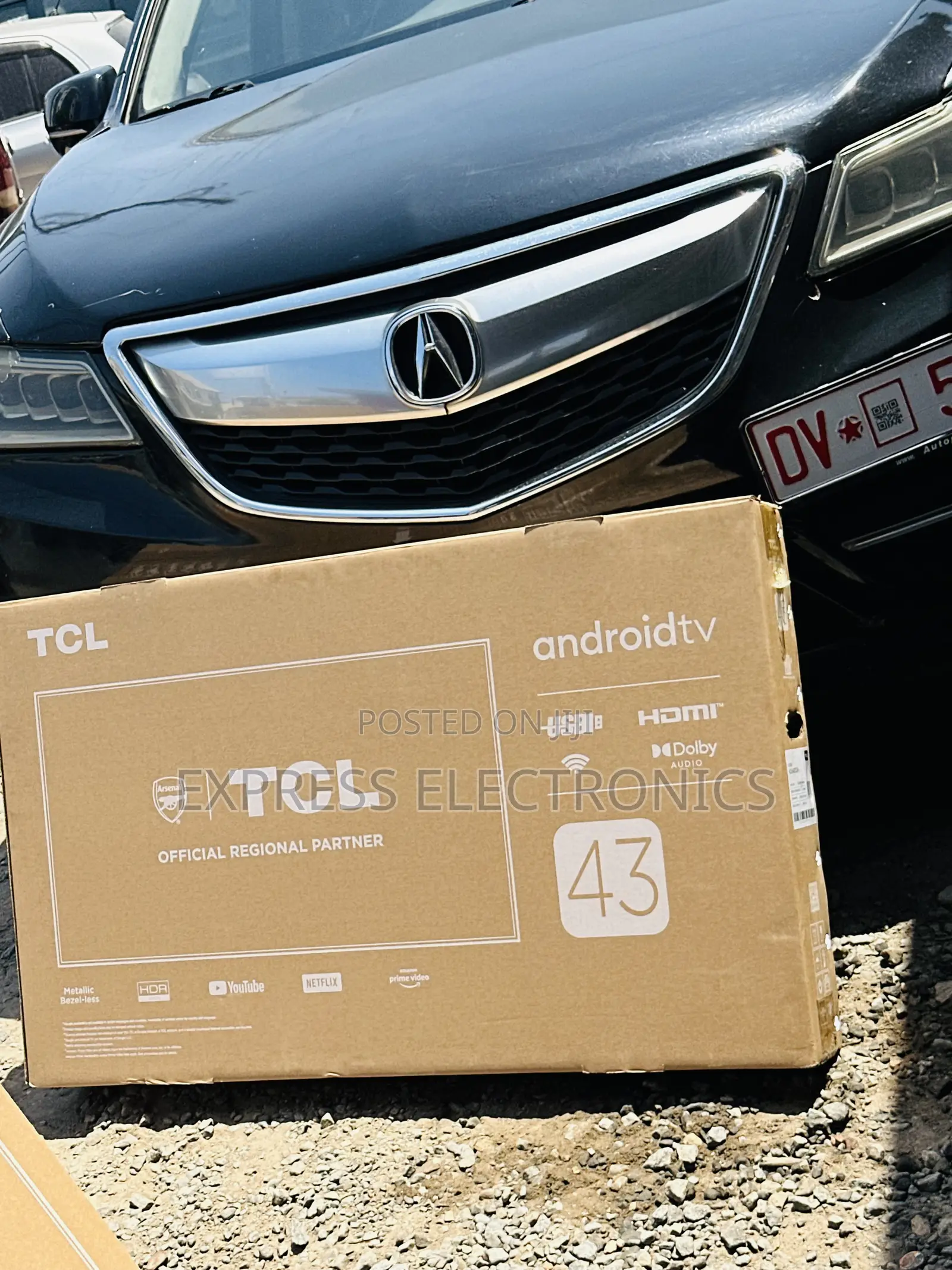 Glossy Screen FHD Smart 43” TCL