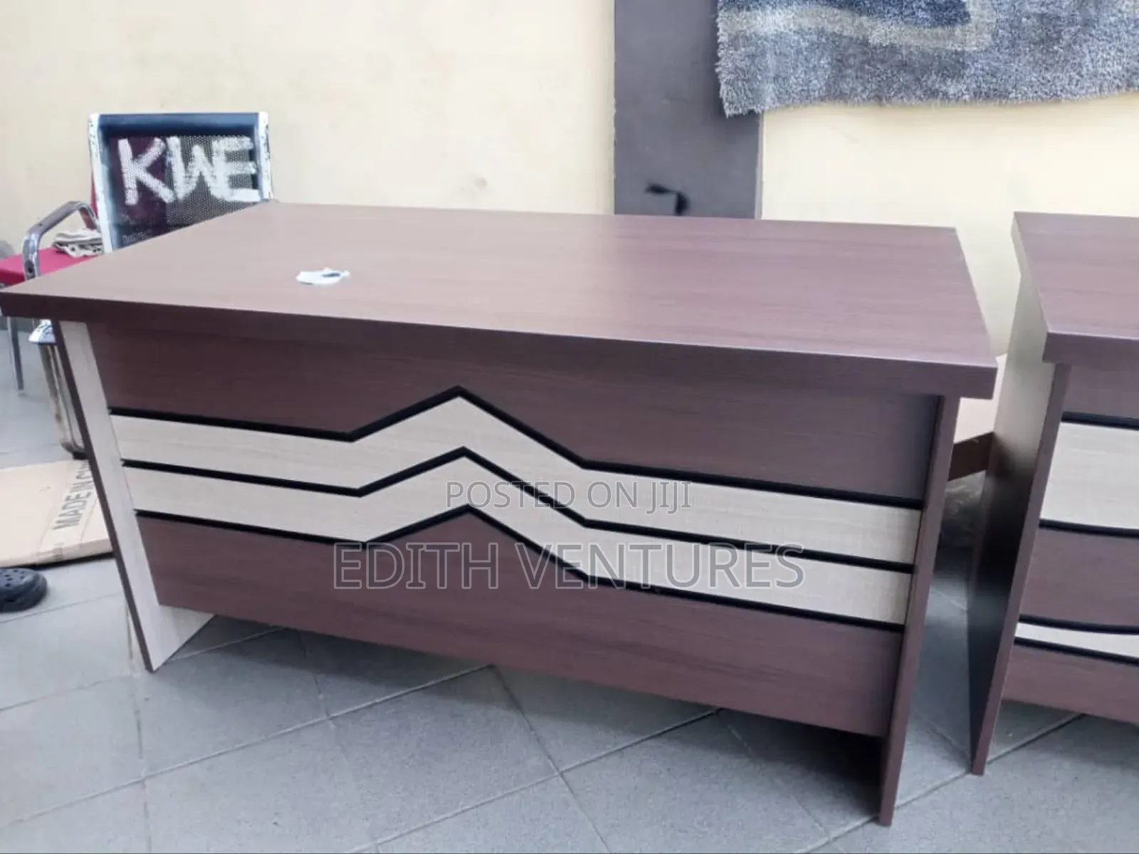 1.4m Office Desk for Executives