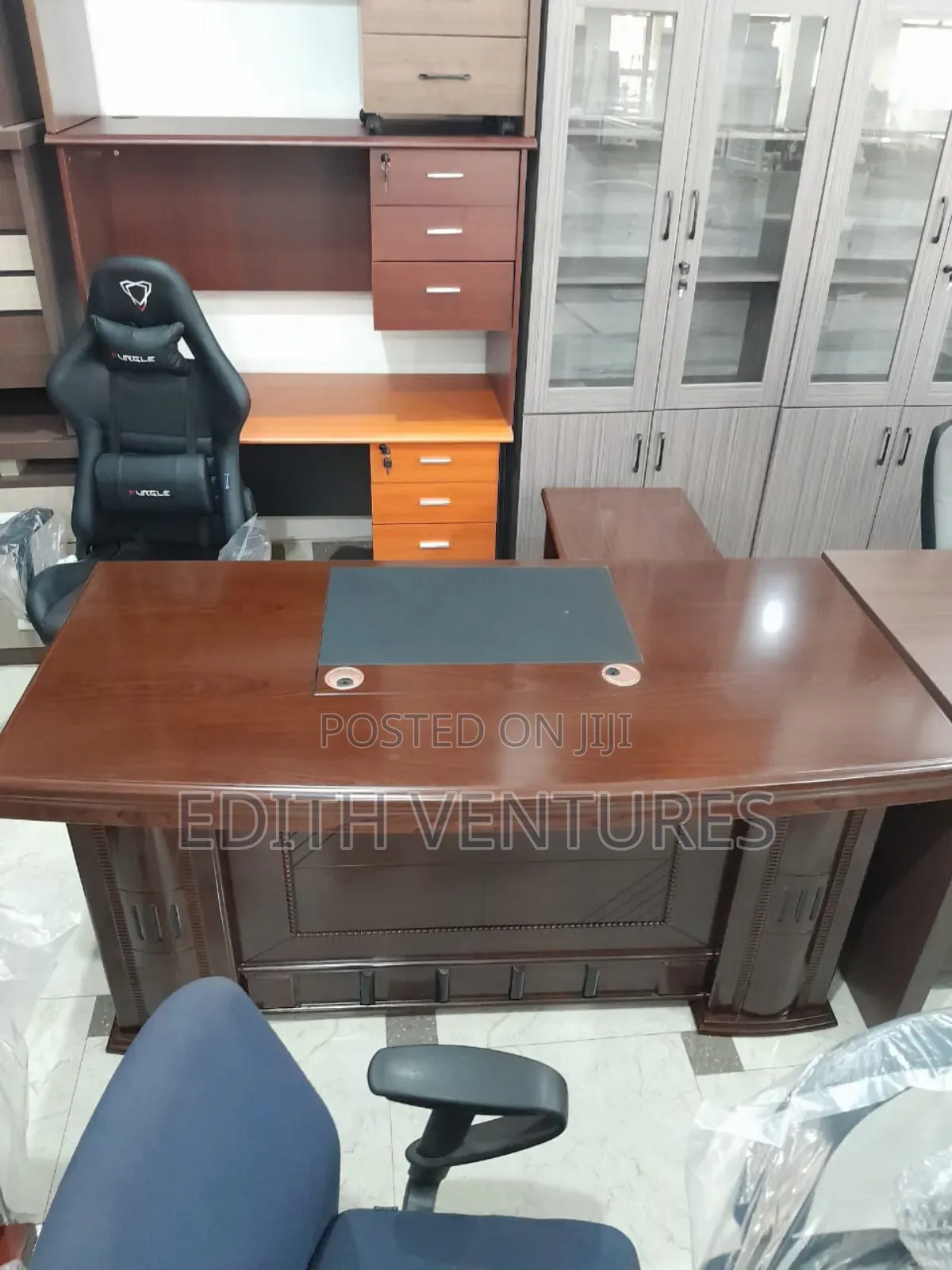 Manager Executive Table With Drawers(Wooden)