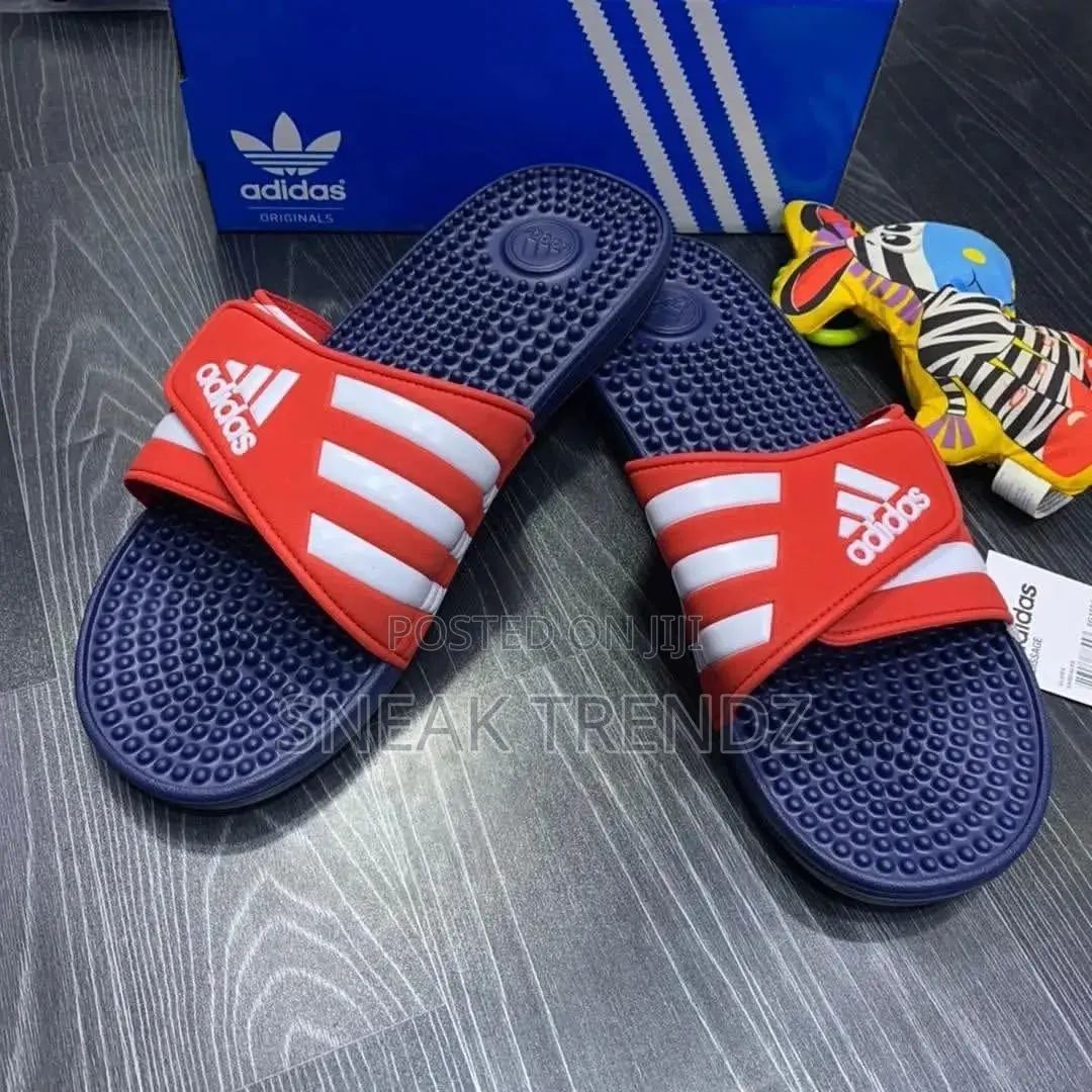Adidas Masage Colors
