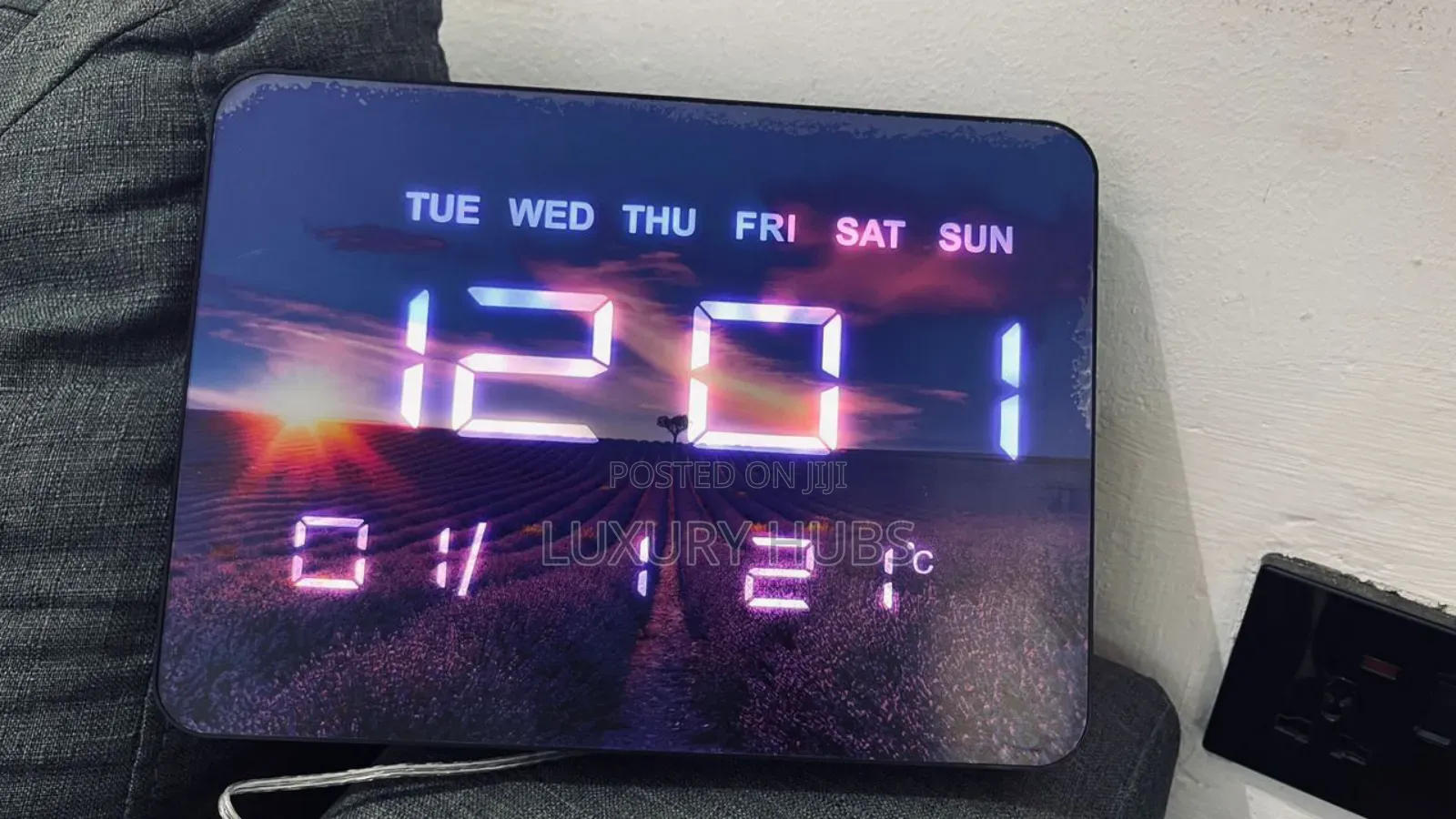 Temperature Display Alarm Clock
