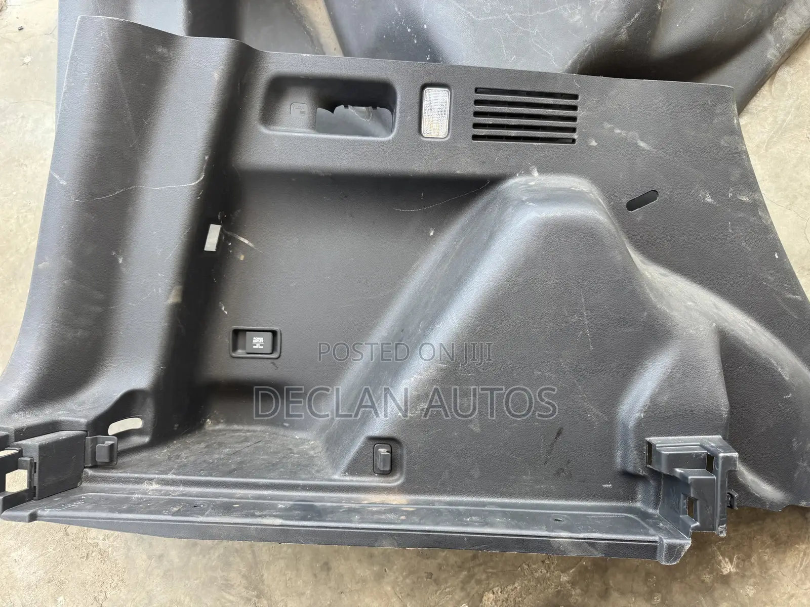 2022 Cr-v Trunk Left Driver Side Quarter Panel Trim Cover