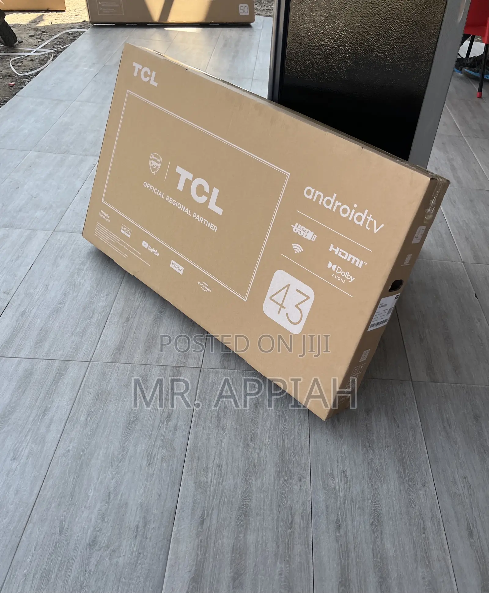 Premium Classic TCL 43” Smart Screen Television 