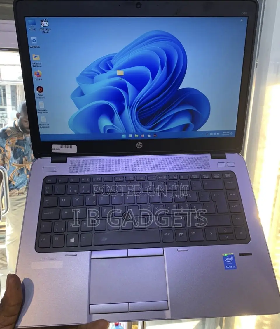 Laptop HP EliteBook 840 G1 8GB Intel Core I5 HDD+SSD 500GB