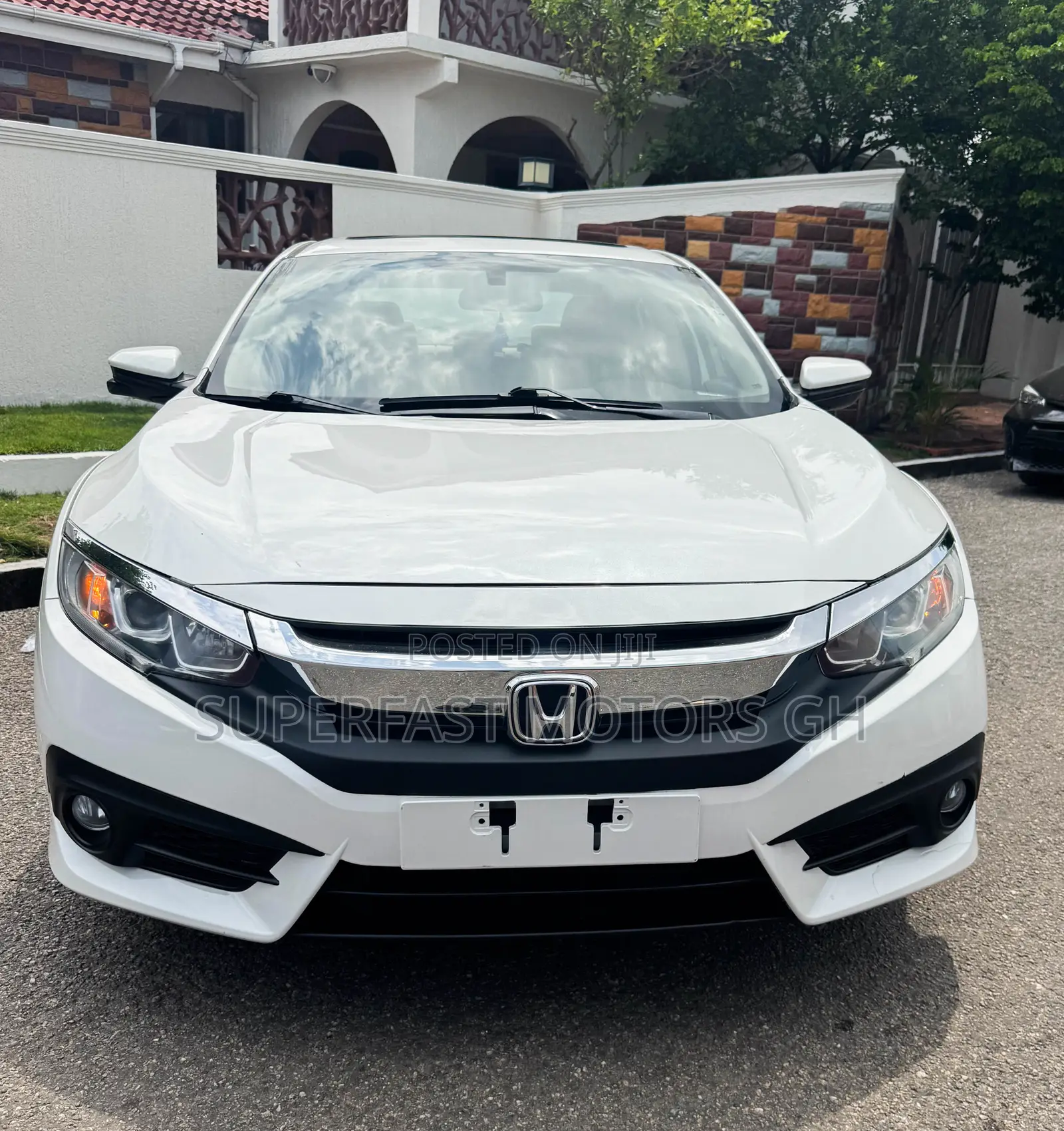 Honda Civic Touring 4dr Sedan (1.5L 4cyl) 2017 White