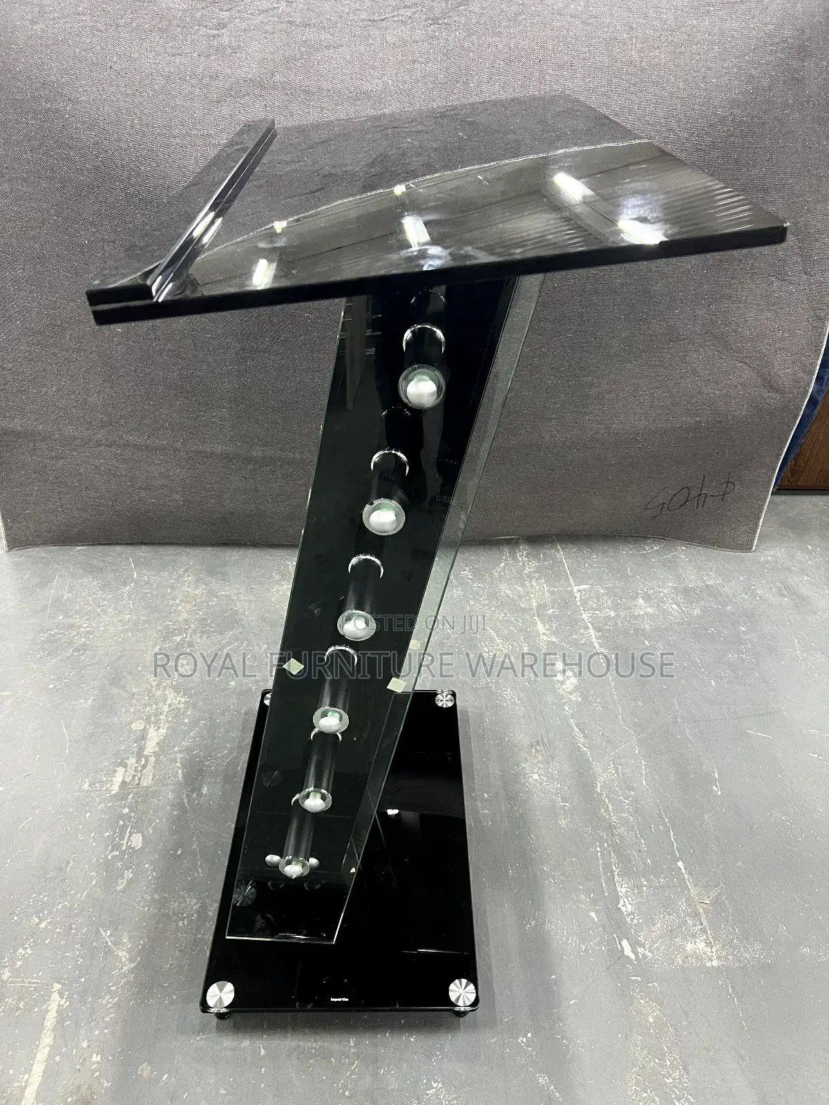 Church Preaching Pulpit Made of Tempered Glass