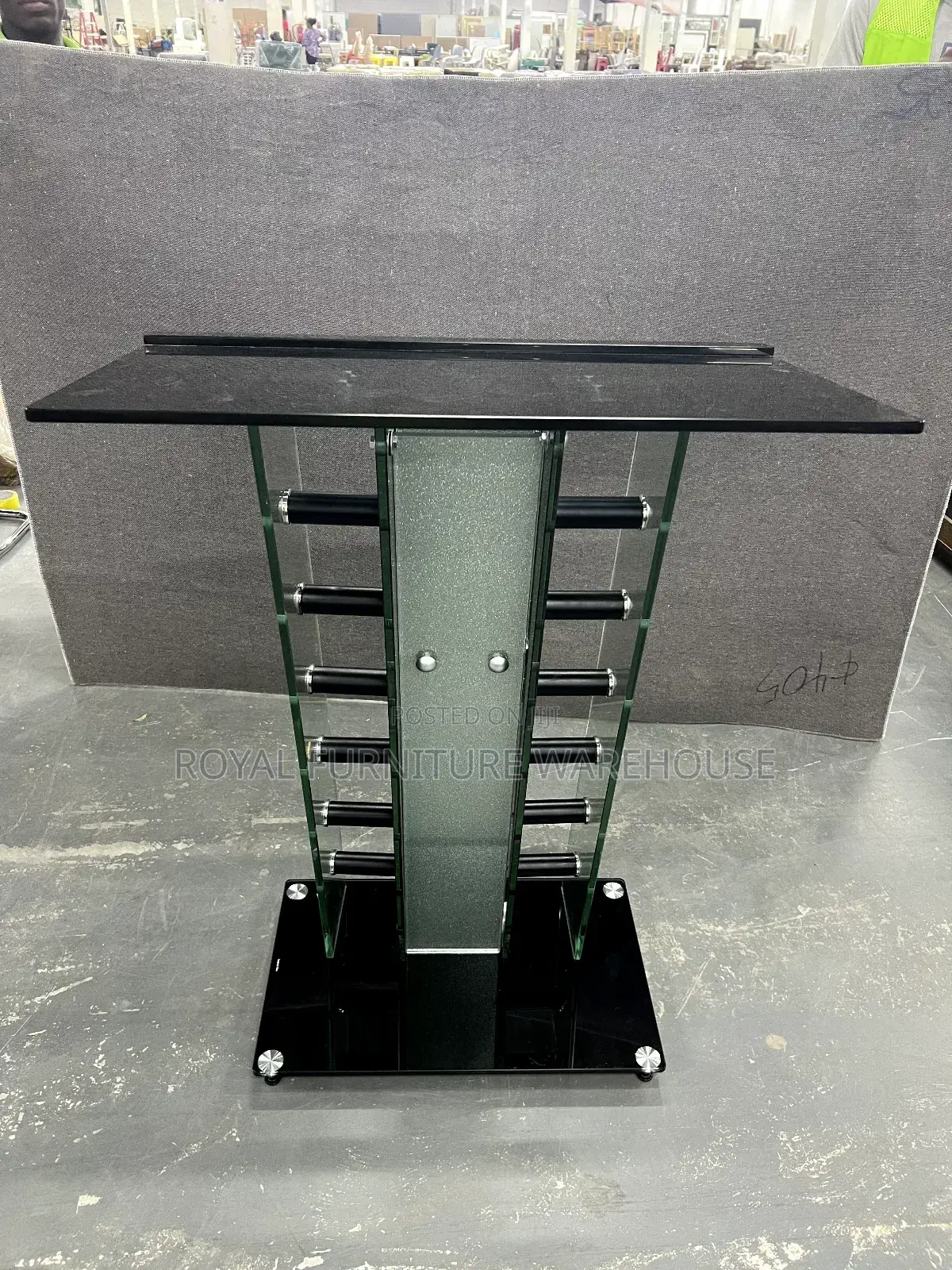Church Preaching Pulpit Made of Tempered Glass
