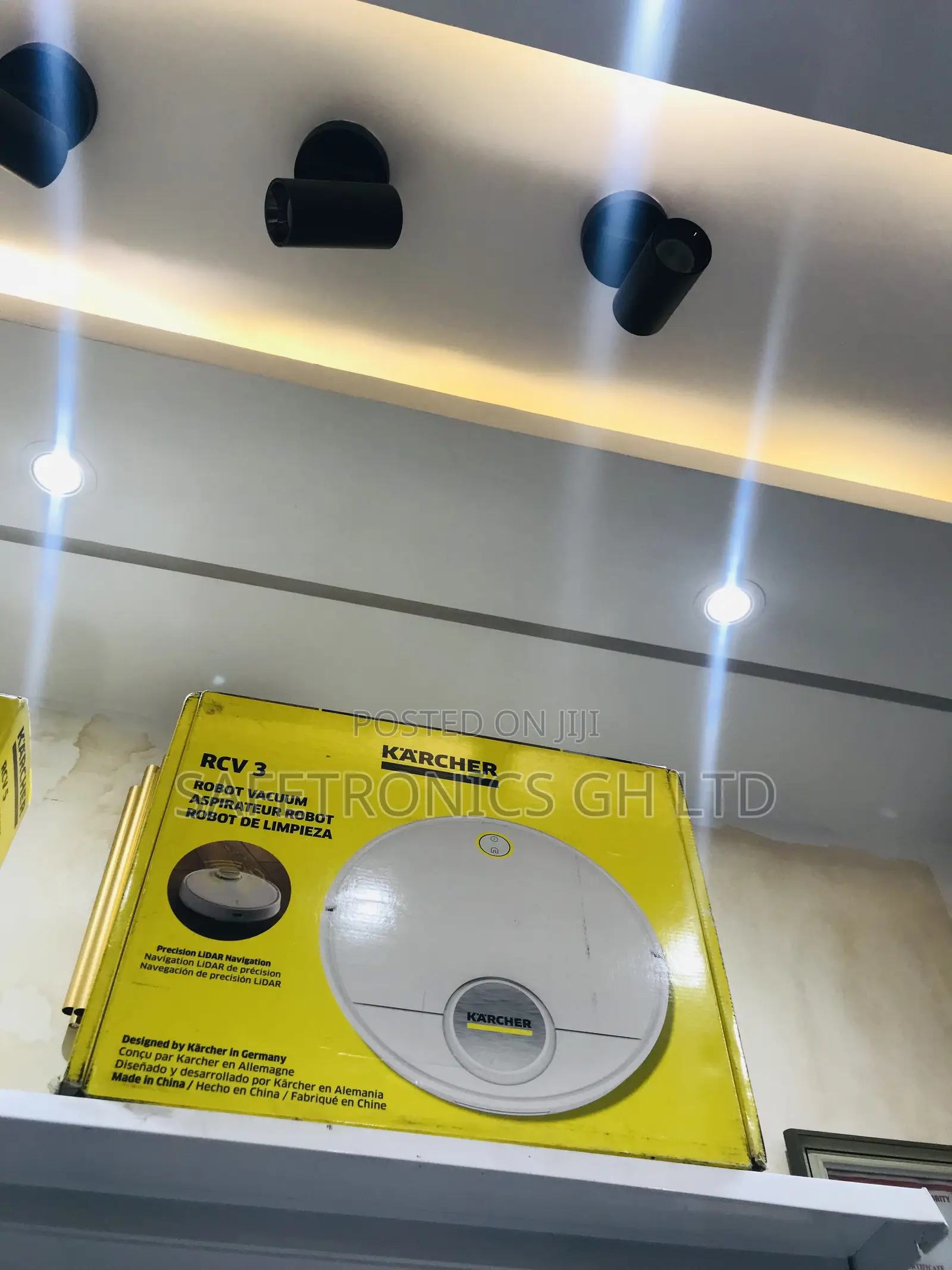 Original New RCV 3 Vacuum Cleaner Karcher White