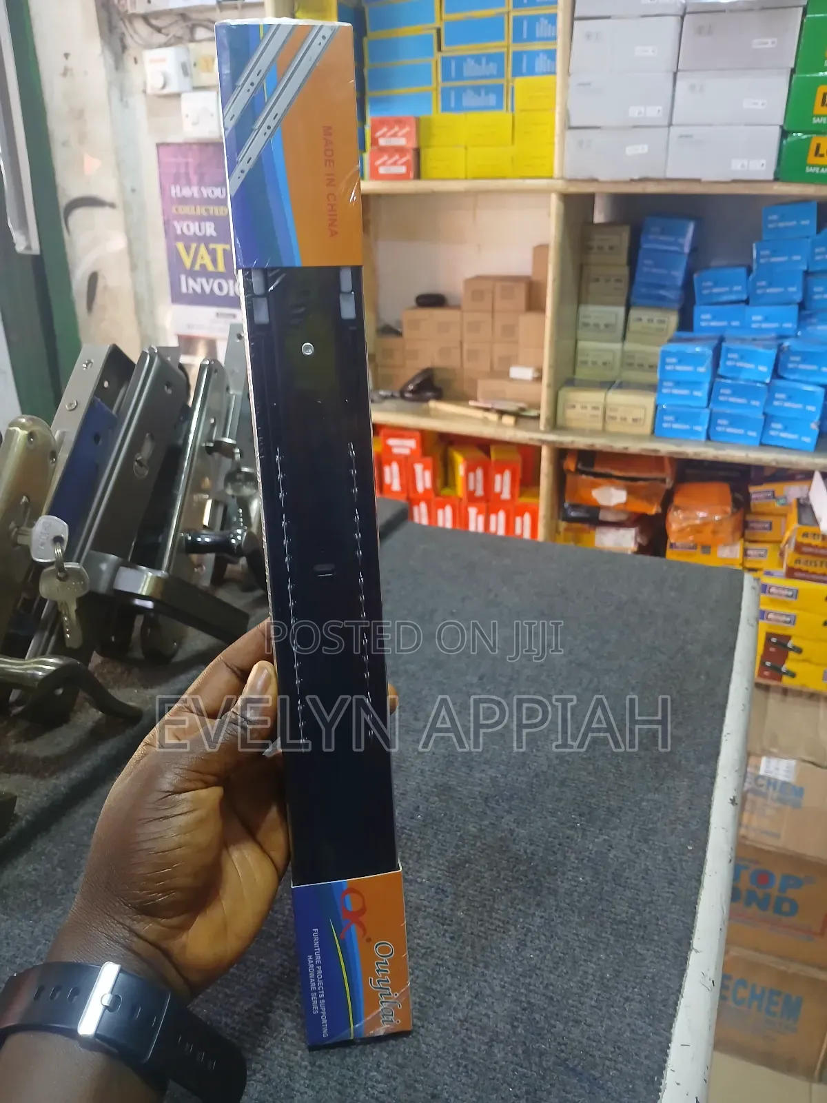 16" Soft Close Drawer Rail