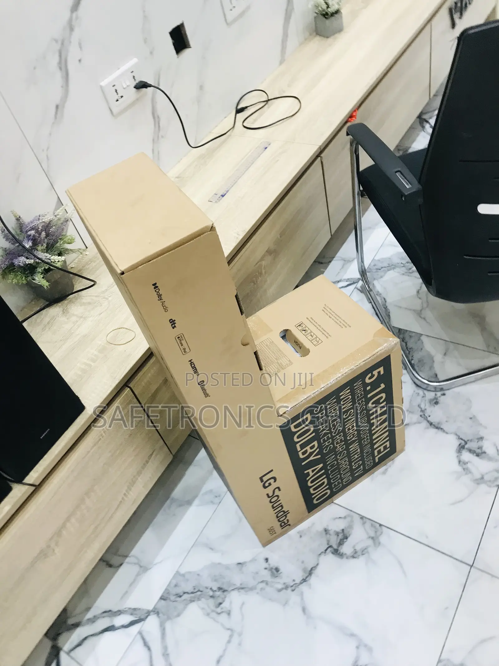 Authentic 600 Watts Bluetooth Lg 5.1ch S65tr Soundbar