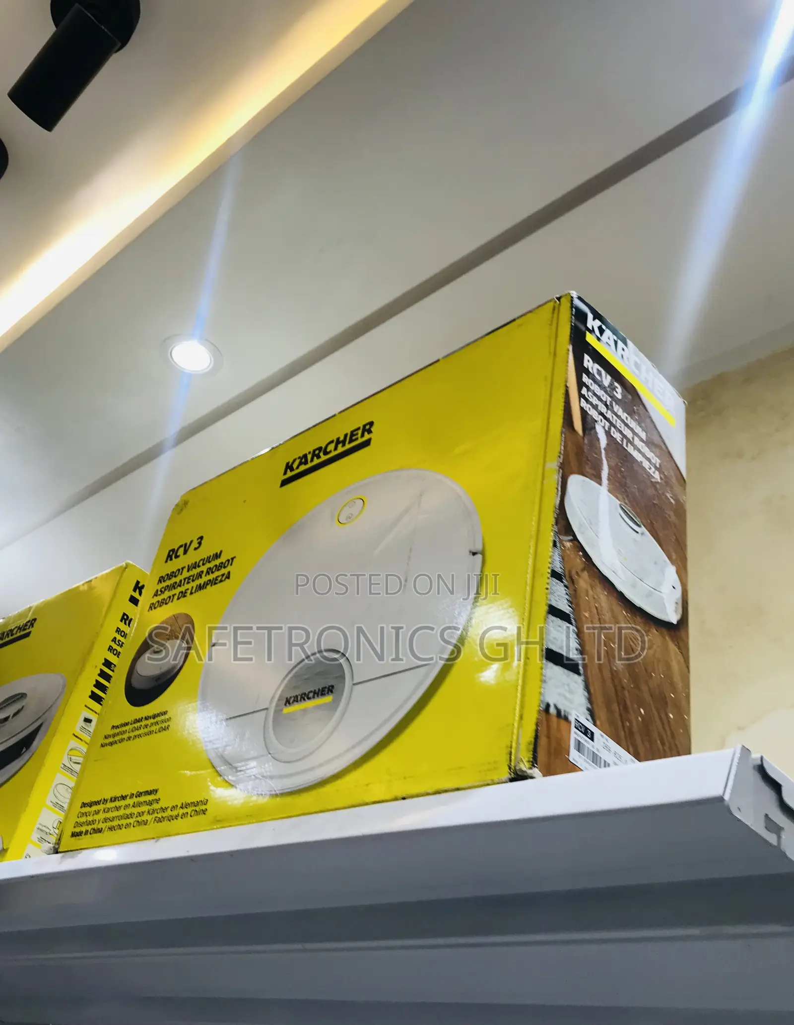 Best Ultraclean RCV 3 Robot Vacuum Cleaner Karcher