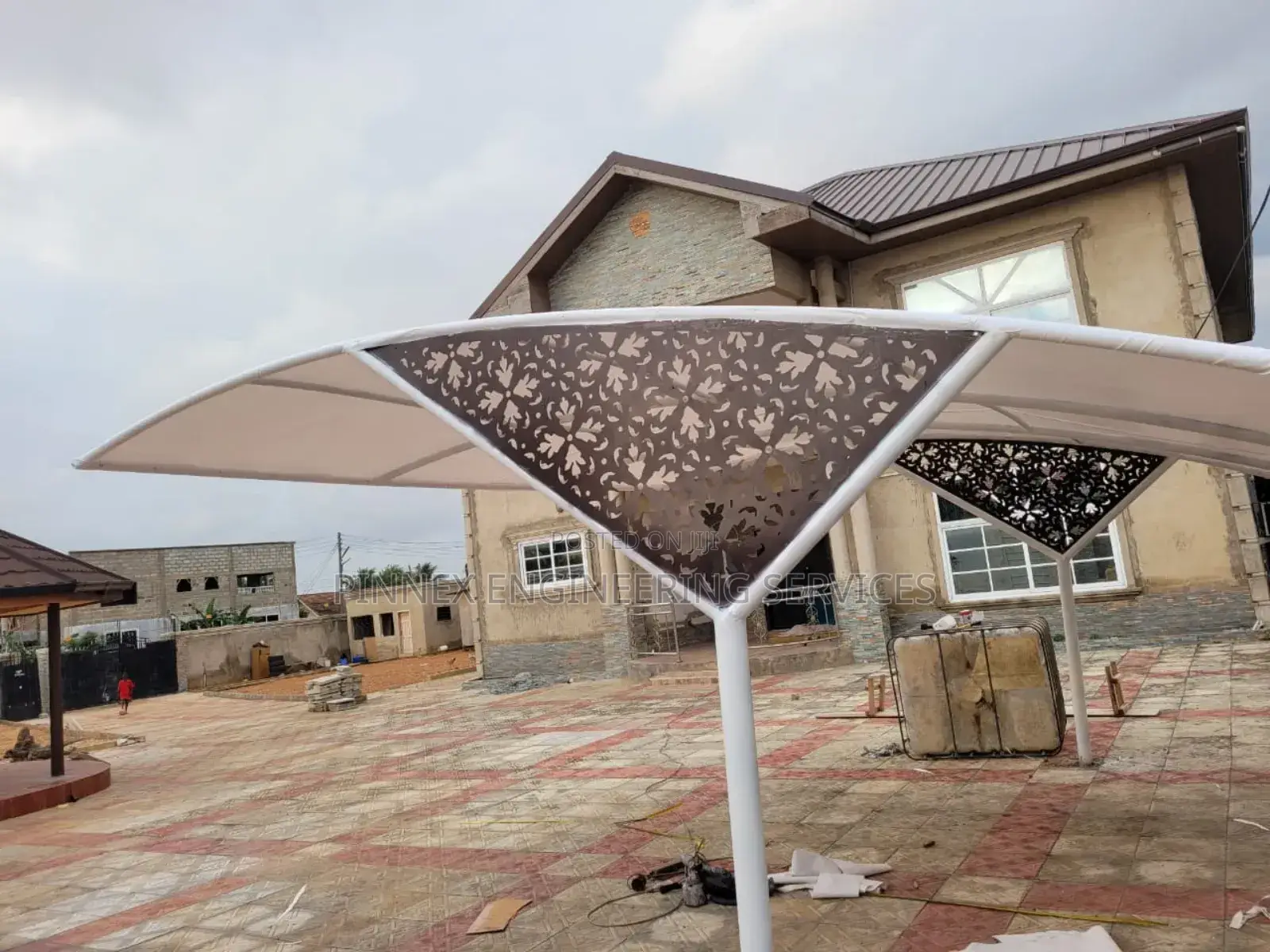 Carport / Canopy