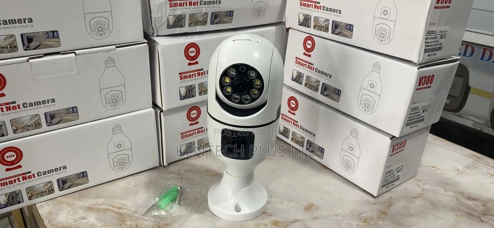 Smart Dual Lens PTZ Bulb Wi-Fi Camera