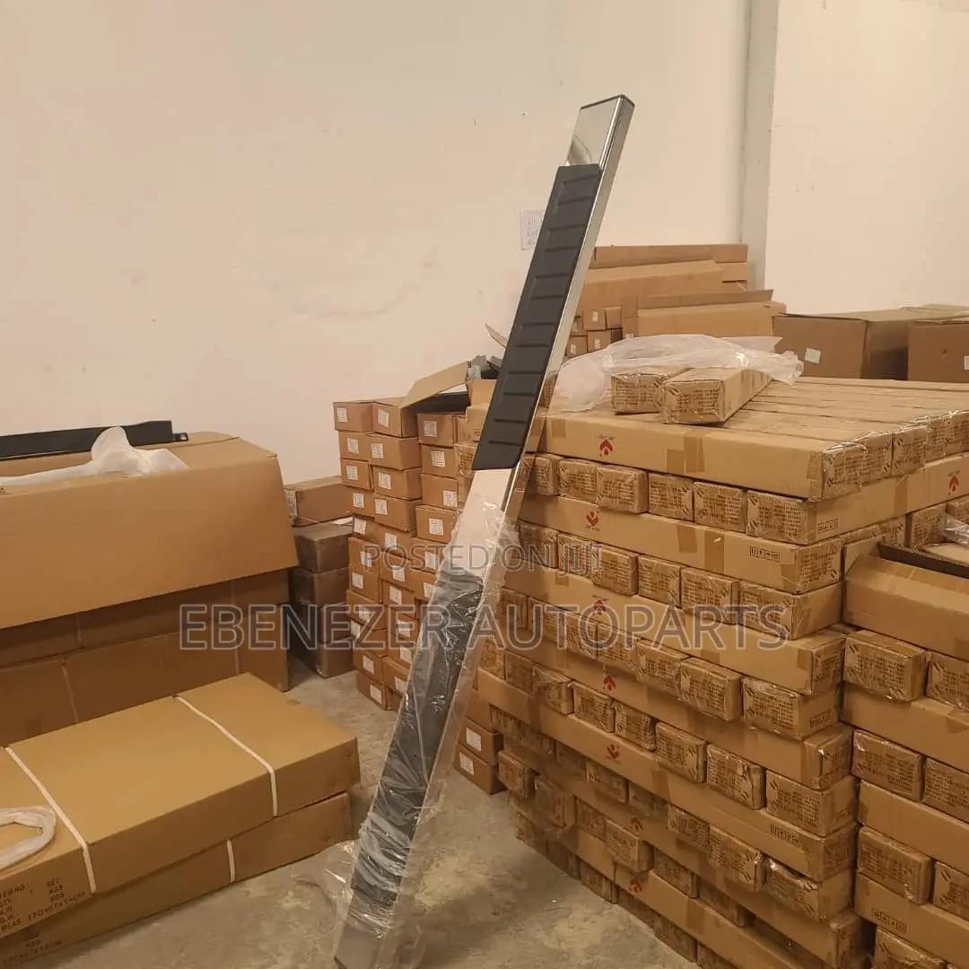 Toyota Tundra Side Steps 2022 2023 2024 2025