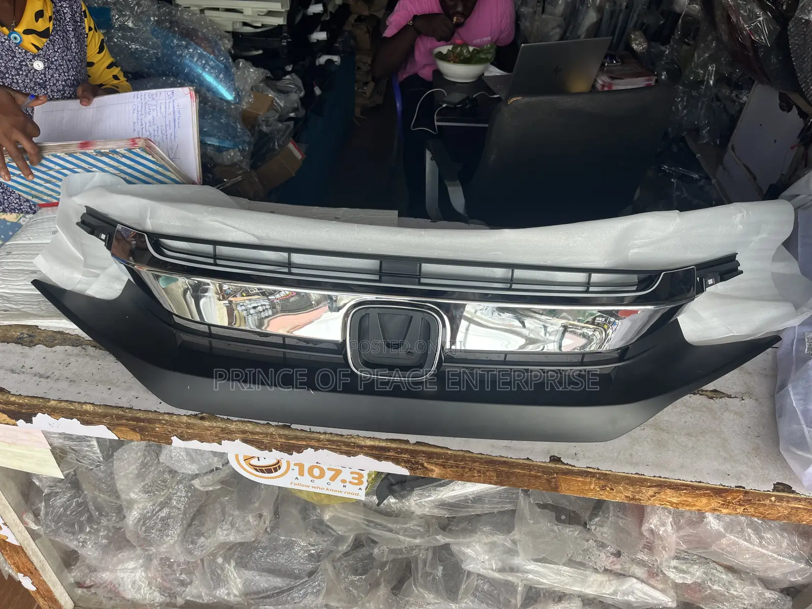 Honda Civic 2016 2017 2018 Front Grille or Shells
