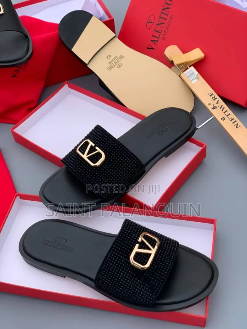Valentino Slips