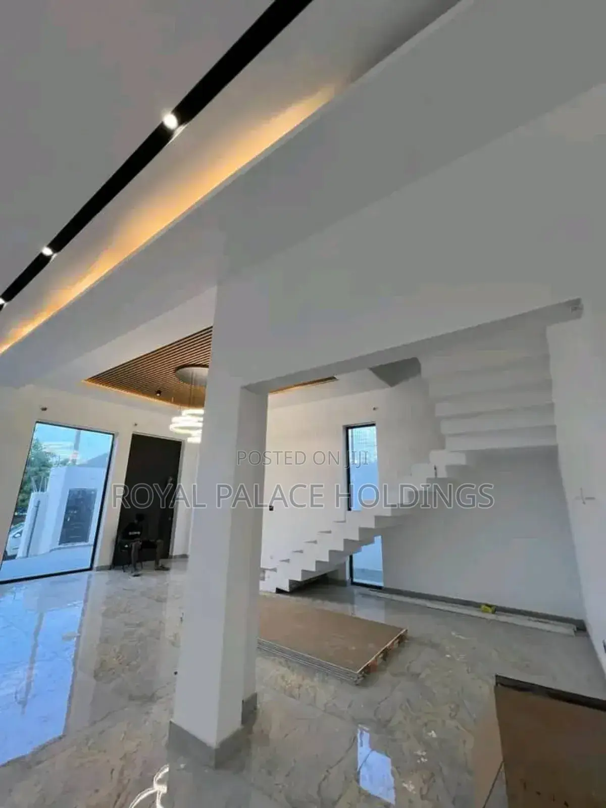 4bdrm House in Ashalley Botwe for sale