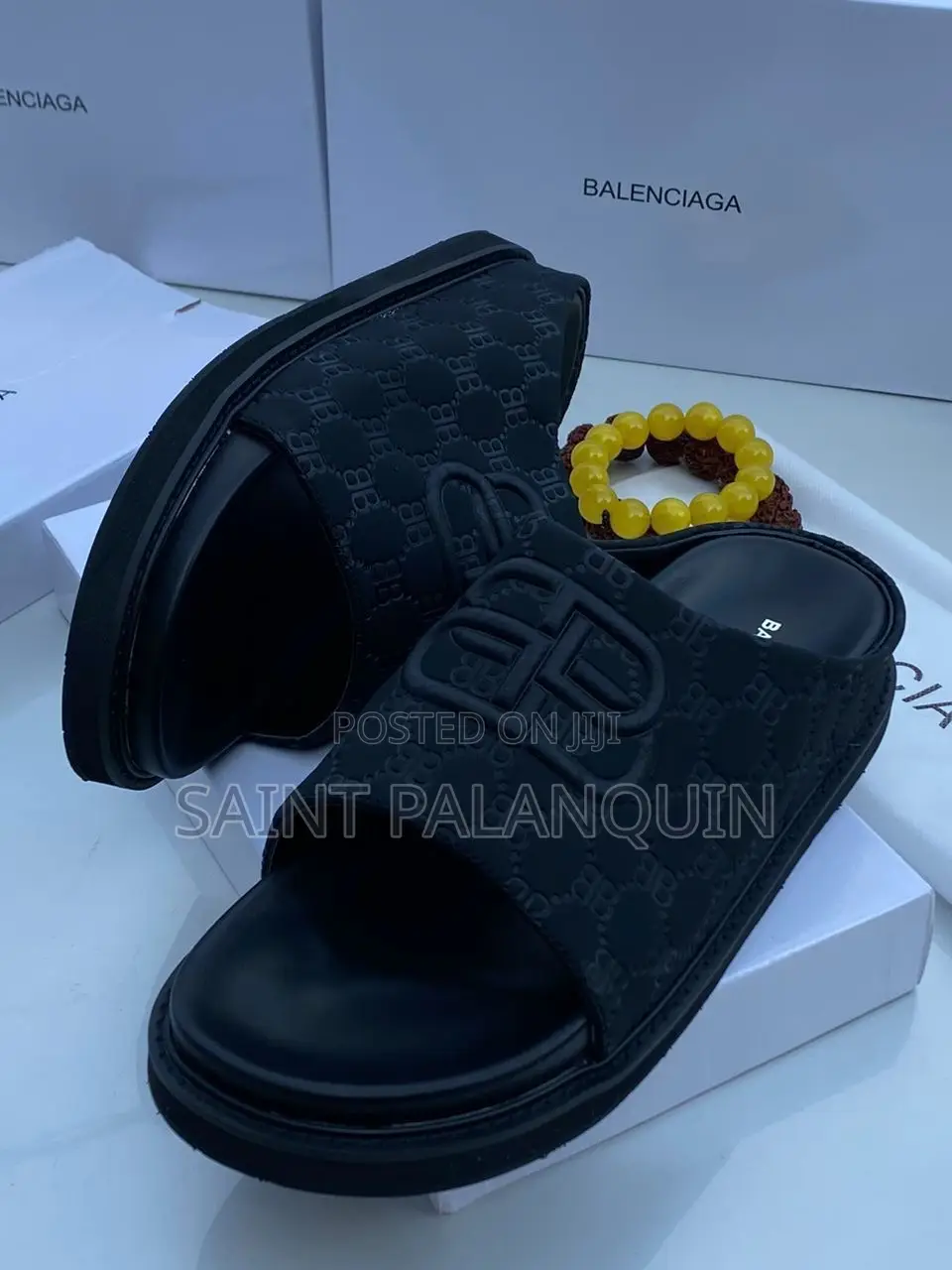 Balenciaga Easy Wear