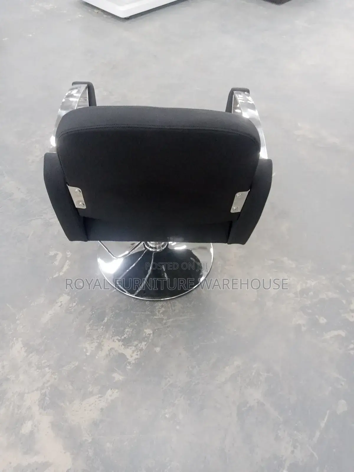 Salon Chair
