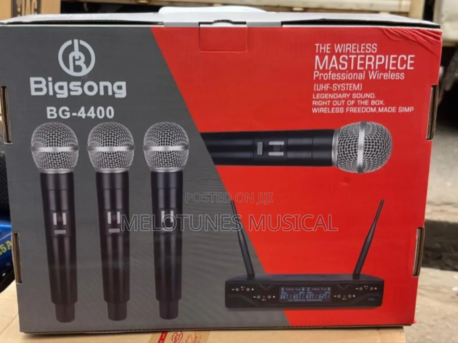 Bigsong Bg-4400 4-in-1 Professional Wireless Microphone