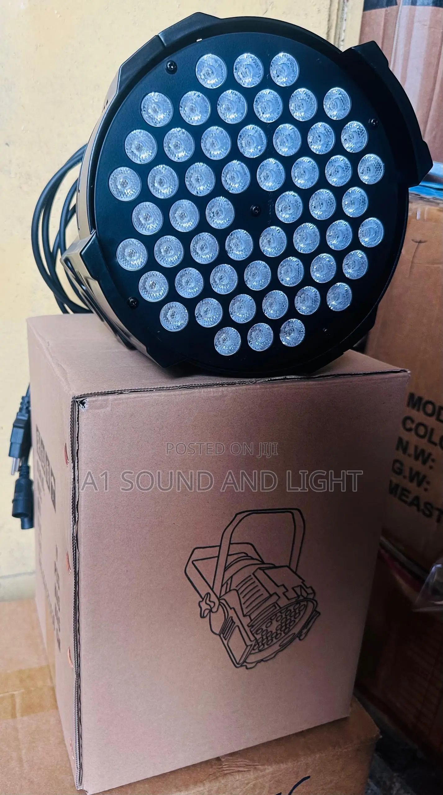 54 Lamp Led Par Can