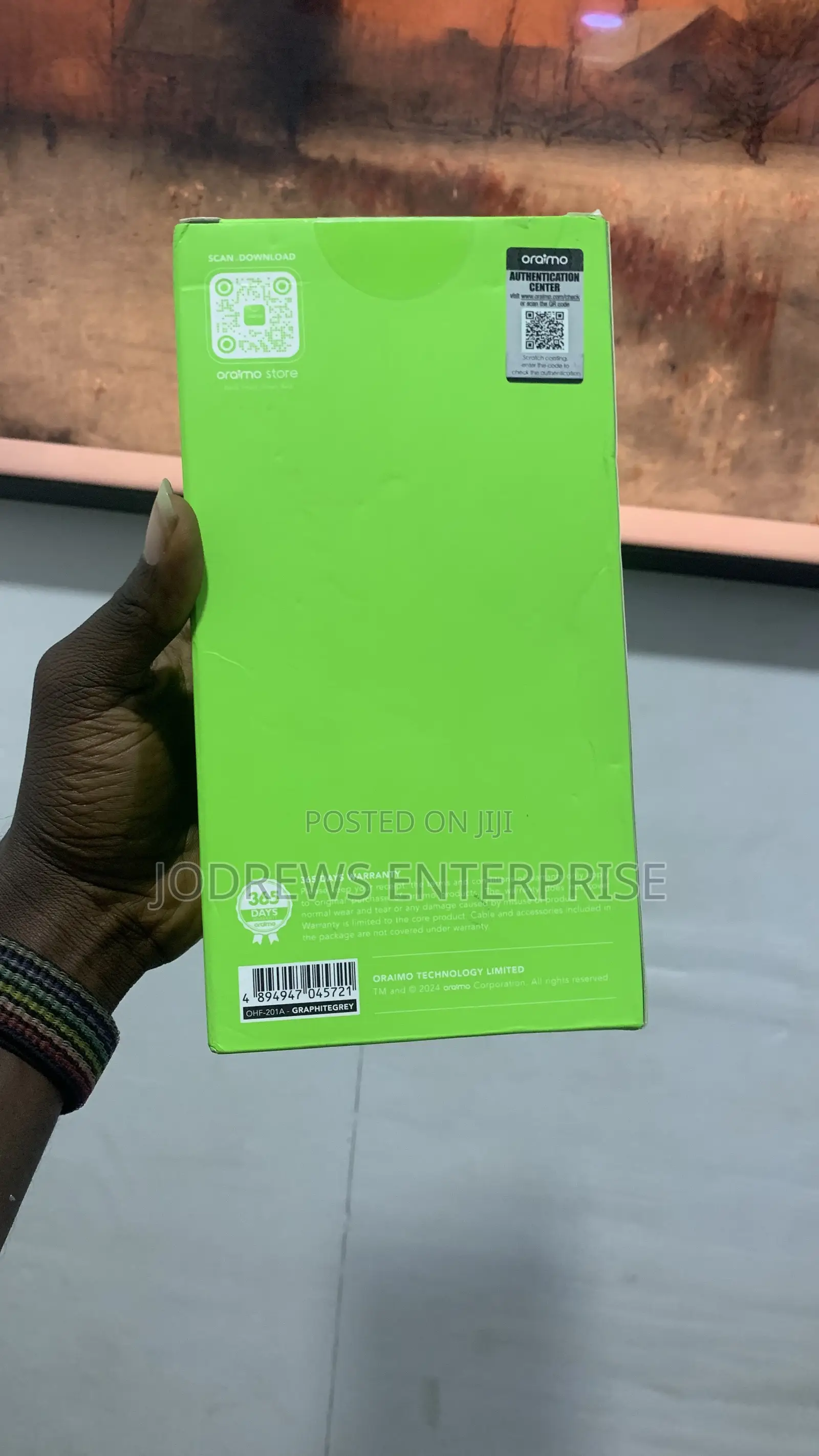 Oraimo Smart Handheld Fan 2 With Light Base