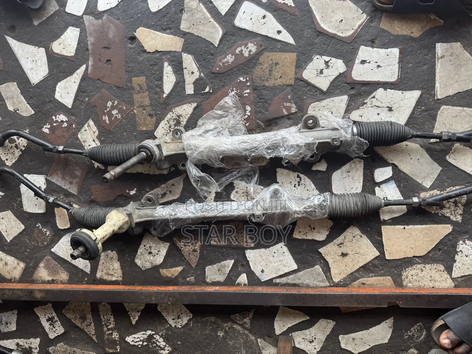 Hyundai Santa Fe:2014 to 2017 Steering Rack