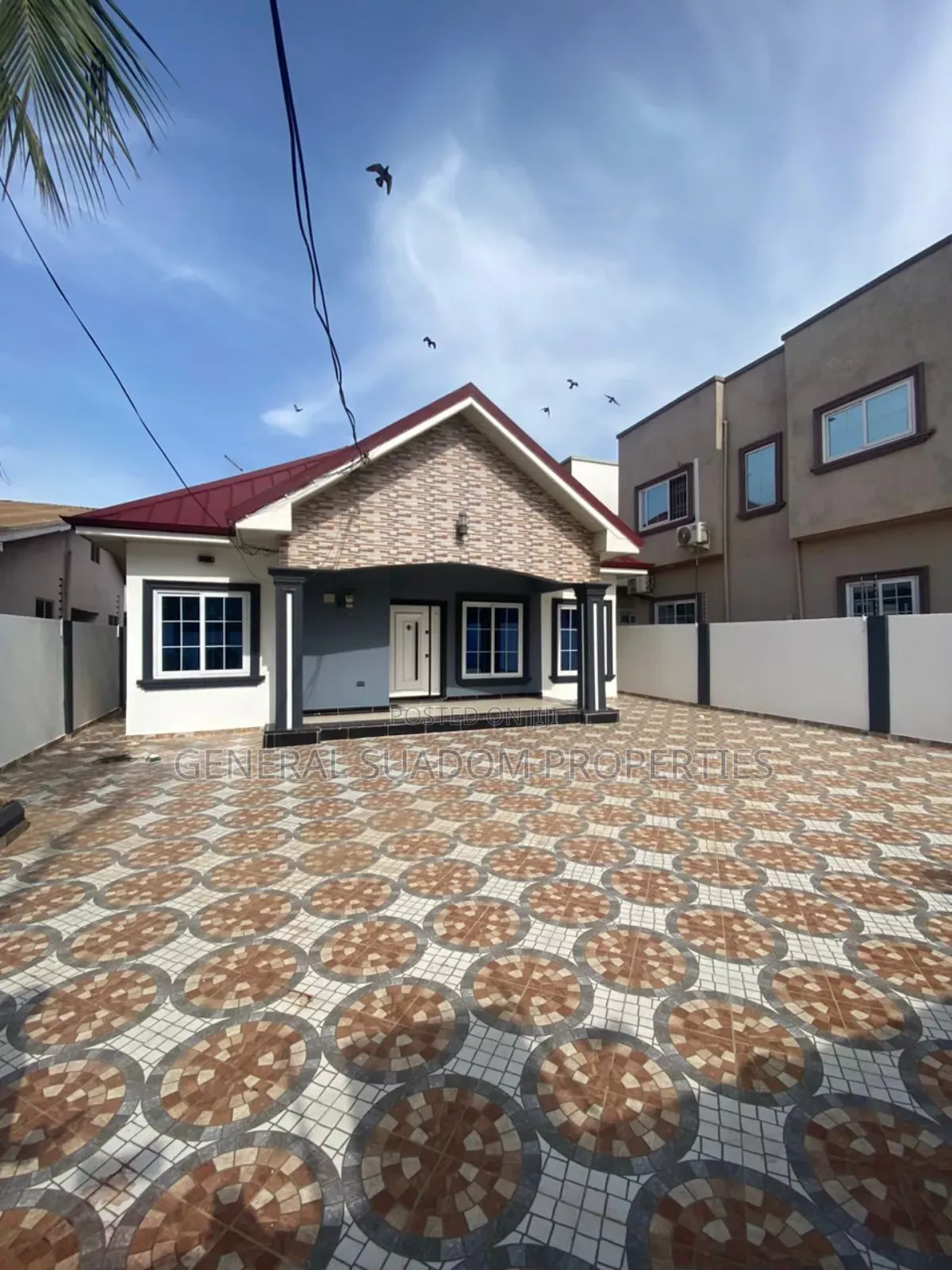 3bdrm House in Suadom Property, Baatsona Total for sale