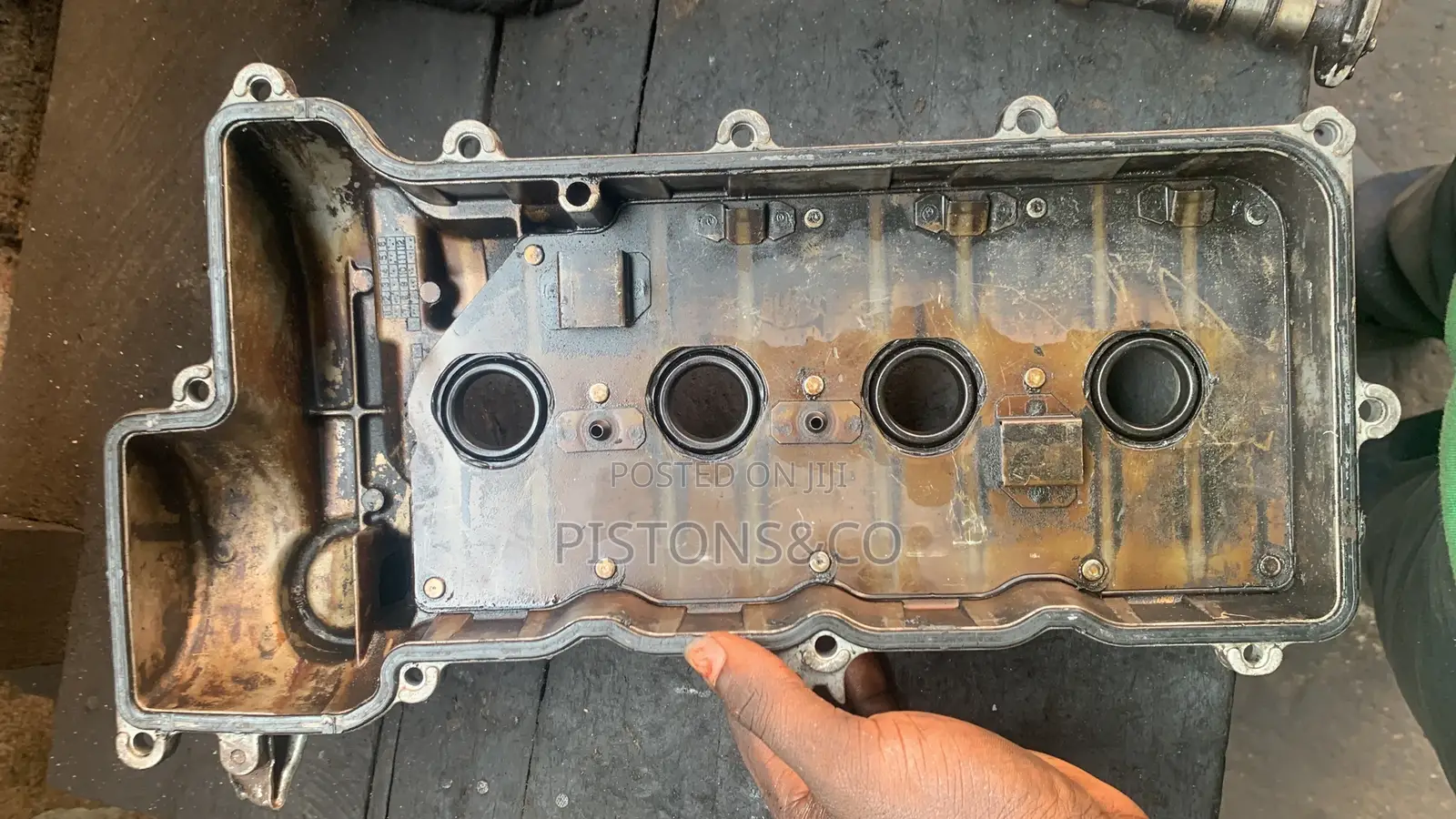 Toyota Vitz 4 Plugs Valves Cover