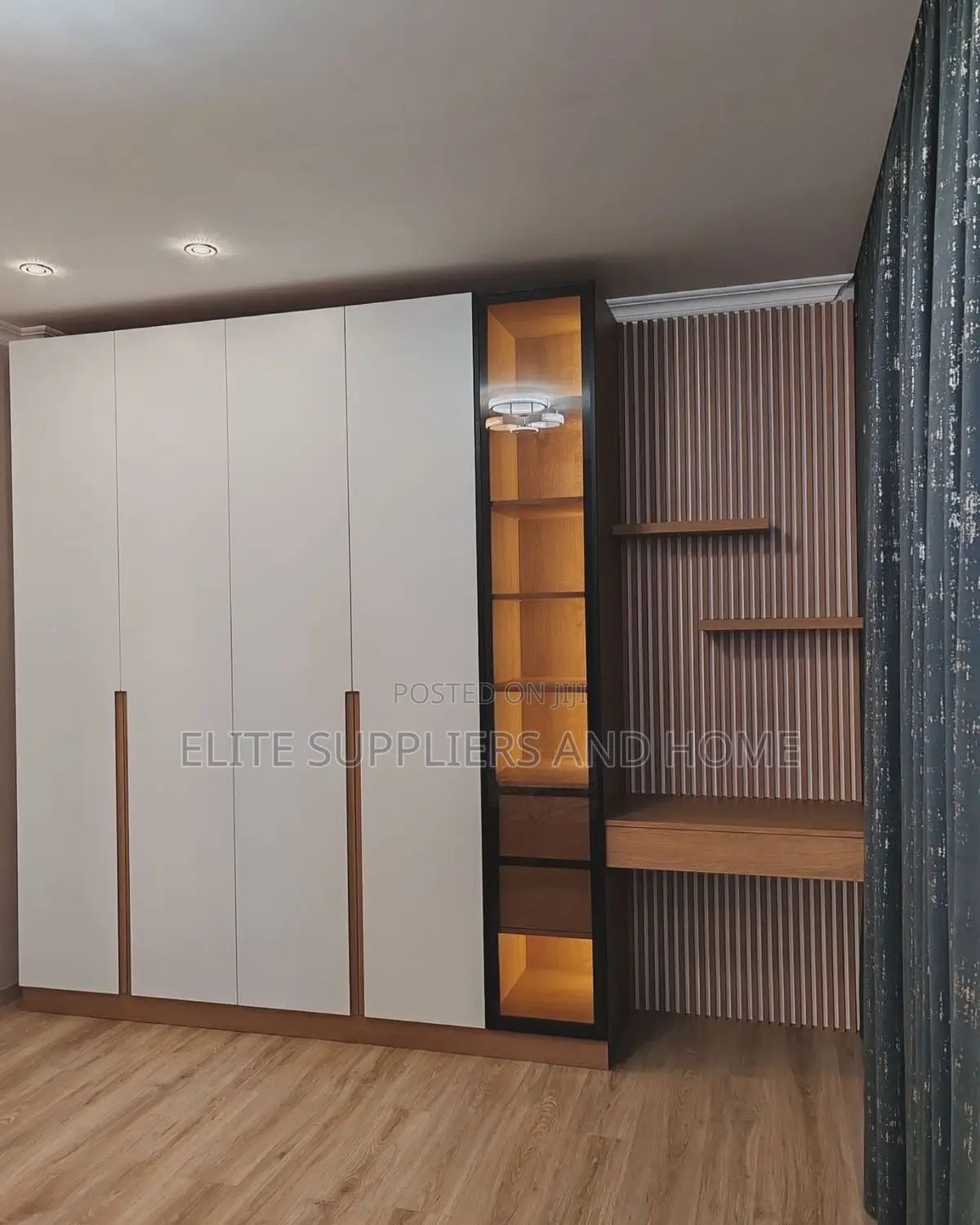 Customized Closets/Wardrobes