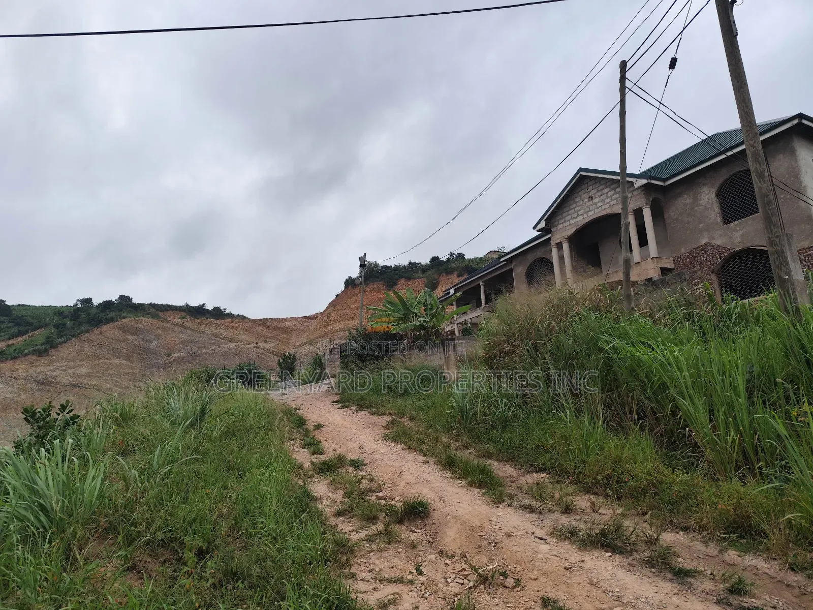 5bdrm House in Kwabenya Hills for sale