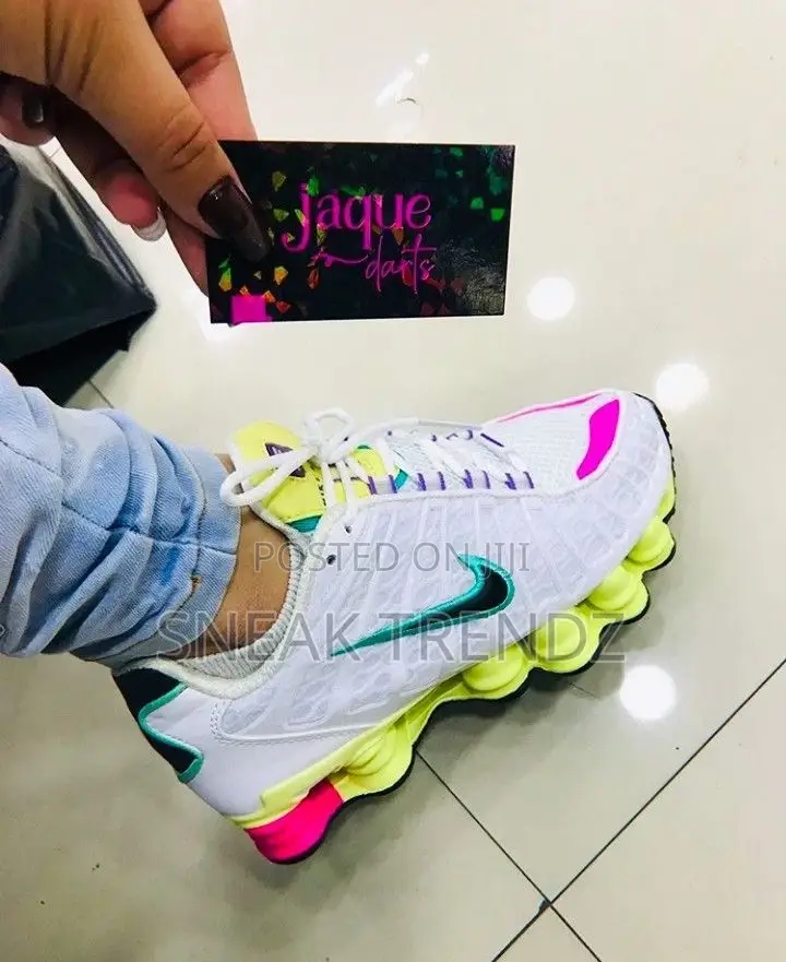 Nike Air Shox White Yellow