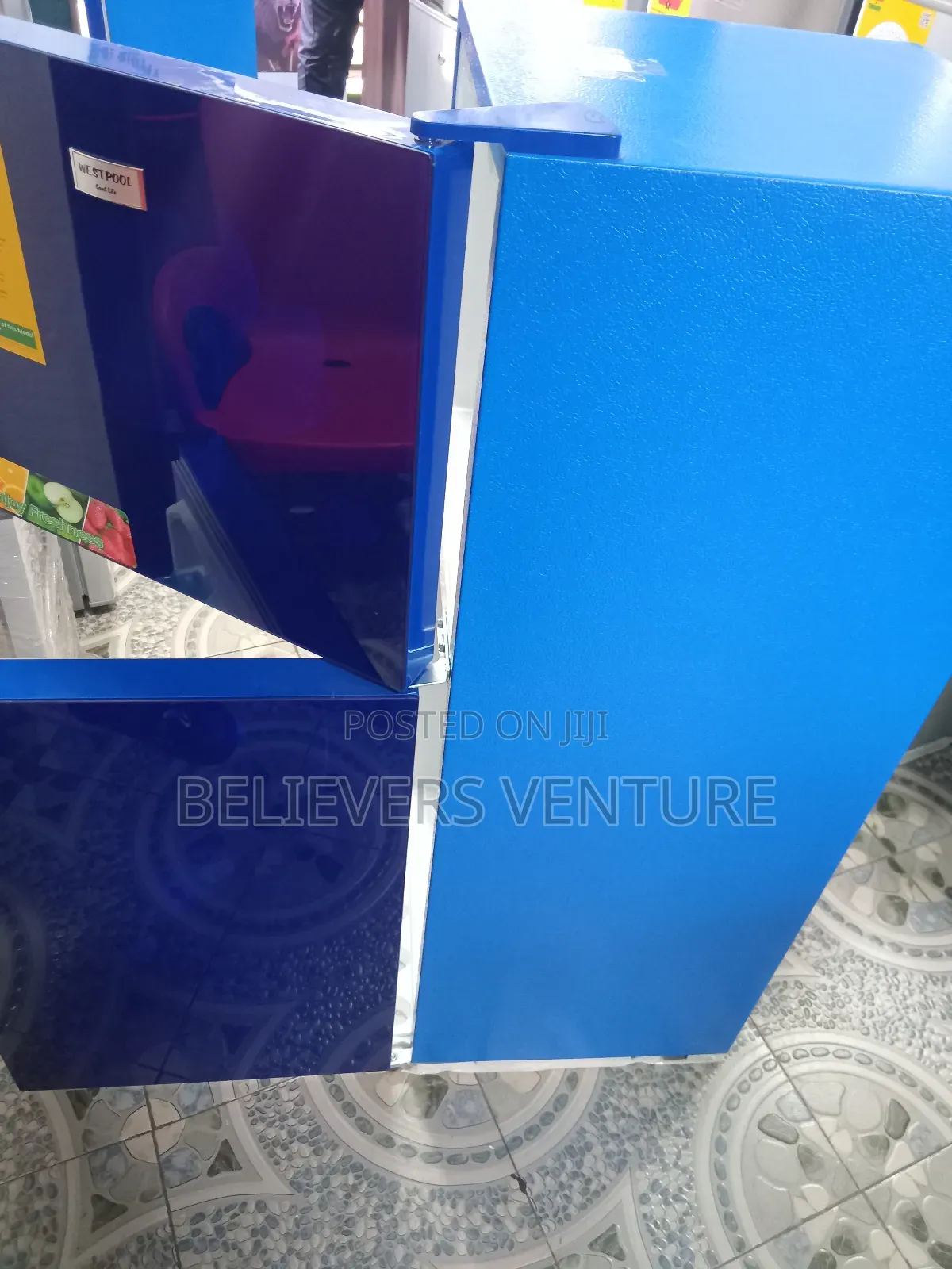 Top Freezer Fridge Energy Rated Westpool Fridge 108liters