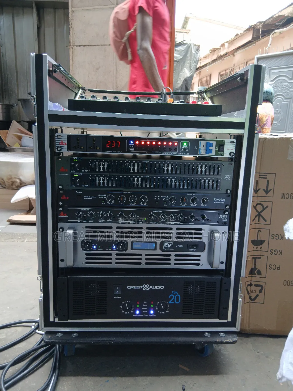 Full Set of Amp Rack