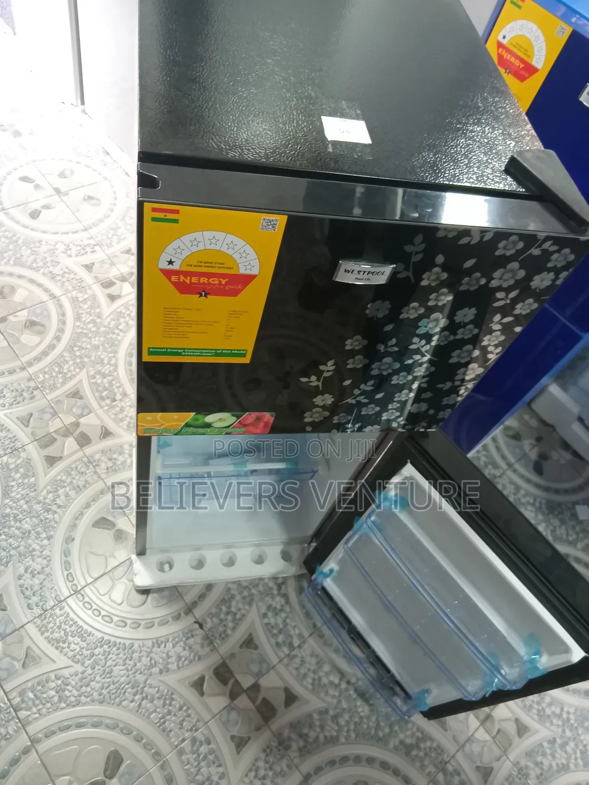 Systematic Top Freezer Fridge Westpool 108l Black Fridge