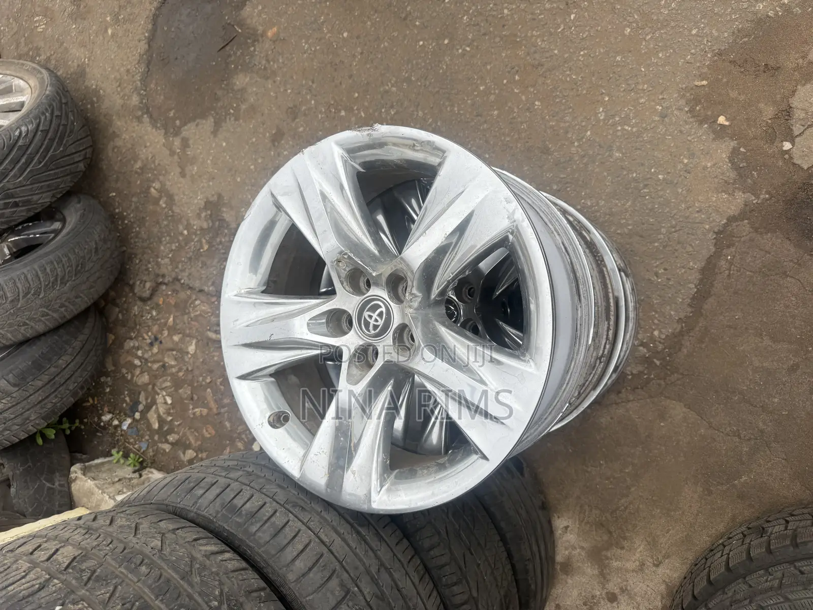 Home Use Toyota Highlander Rim