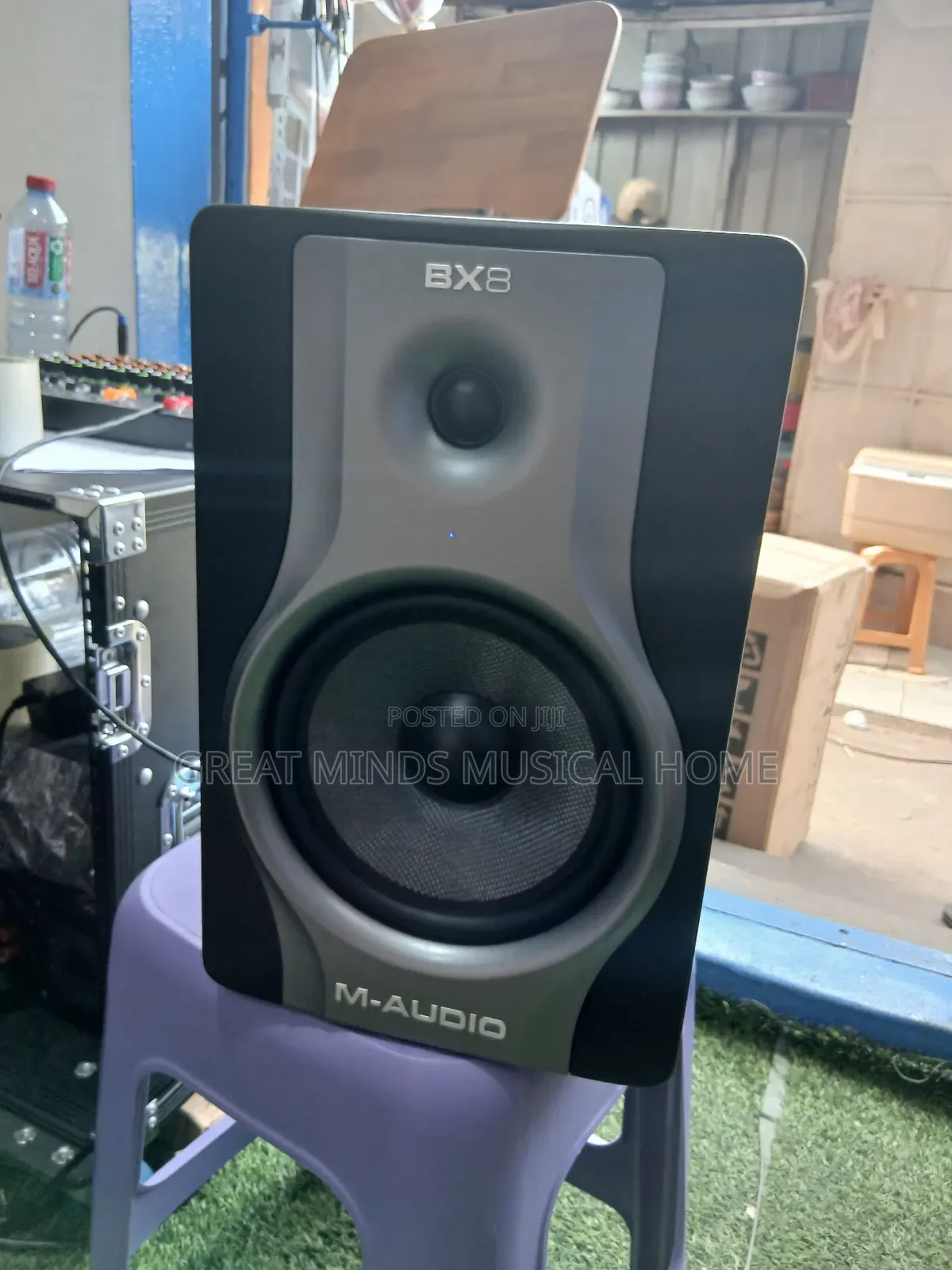 M-Audio Bx8